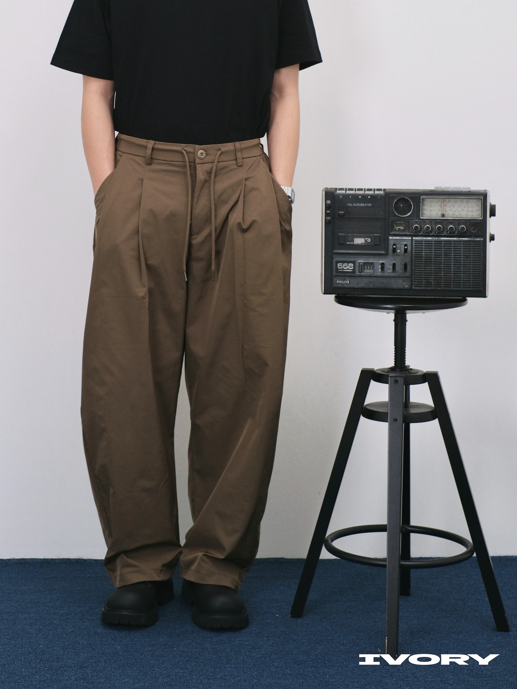 IVORY Barrel Wide Leg Pants 寬鬆 雙摺 抽繩 繭型 長褲 二色【256002】