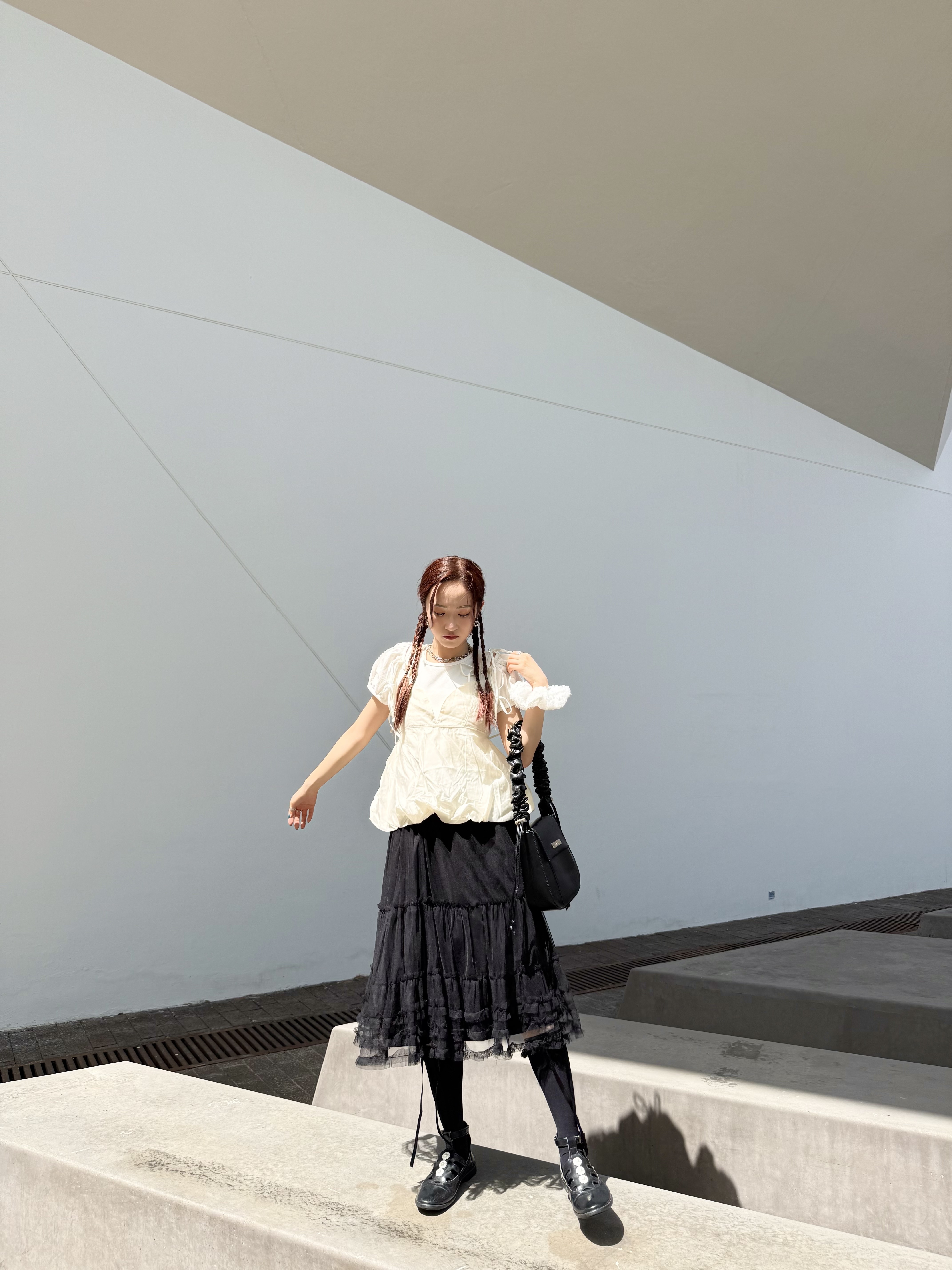 [兩色入]高質層紗中長SK(Black)