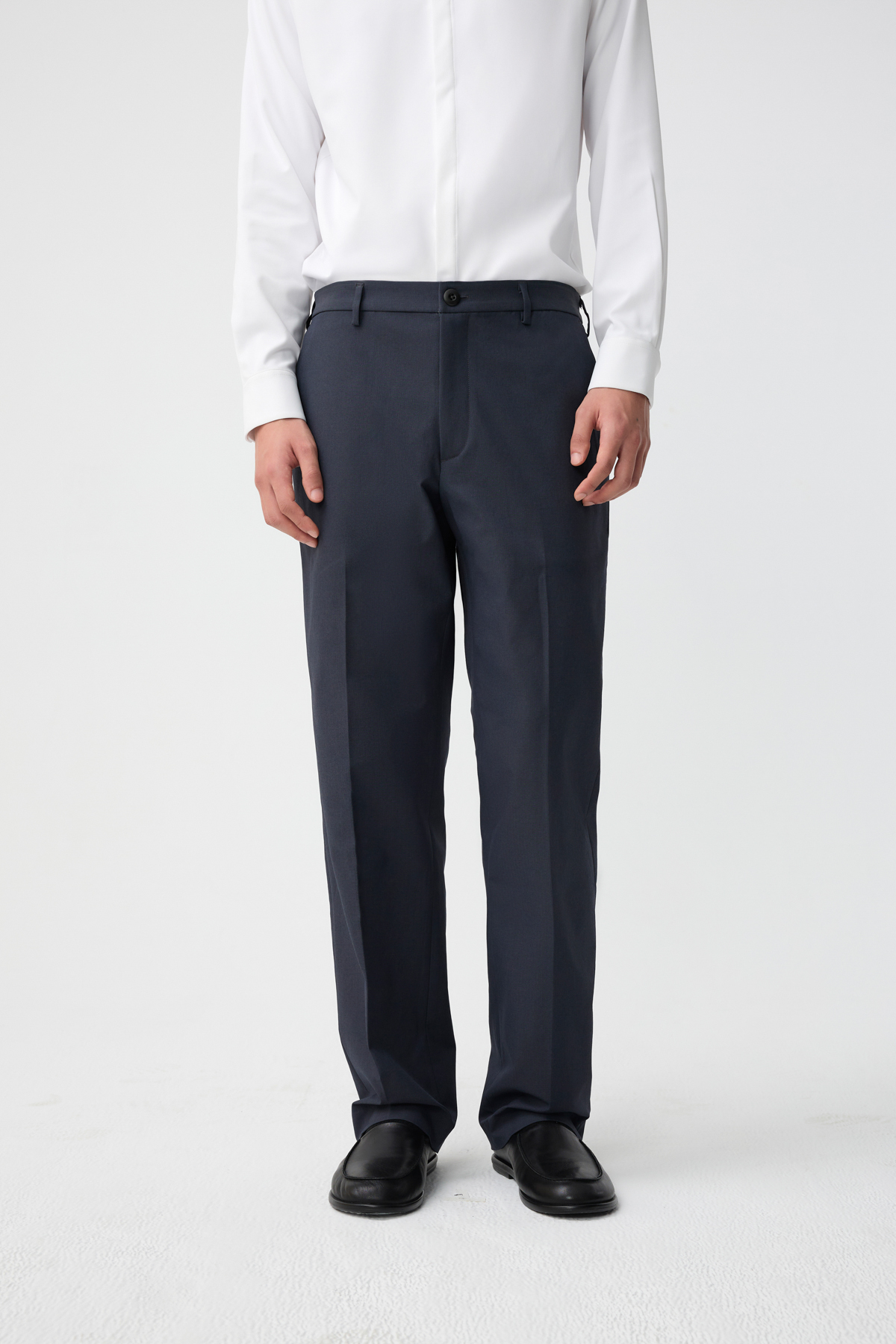 STRIPE 防潑水西裝褲 男（深藍）