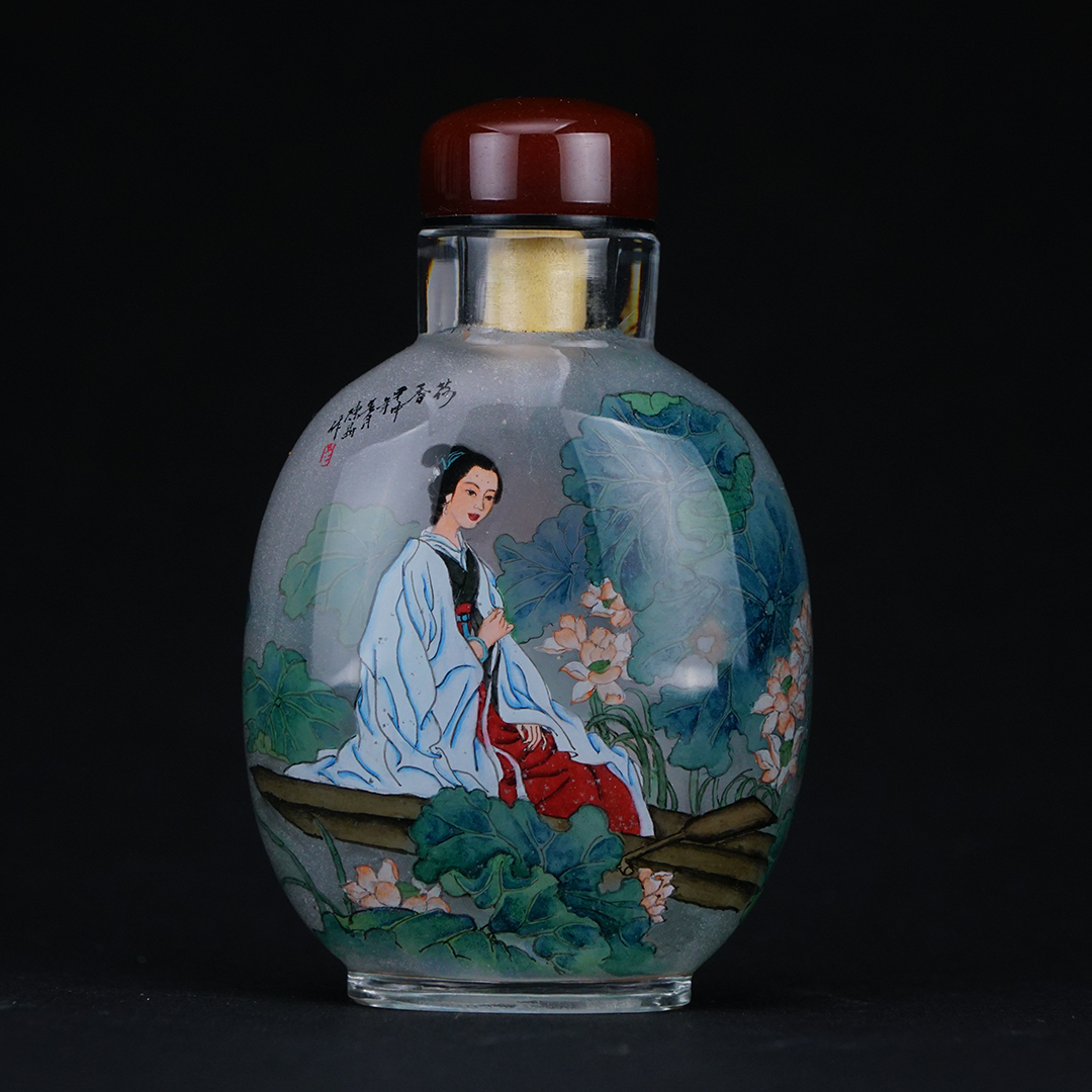 荷香仕女鼻煙壺 清香益壽寓意安康長樂與幽雅氣韻