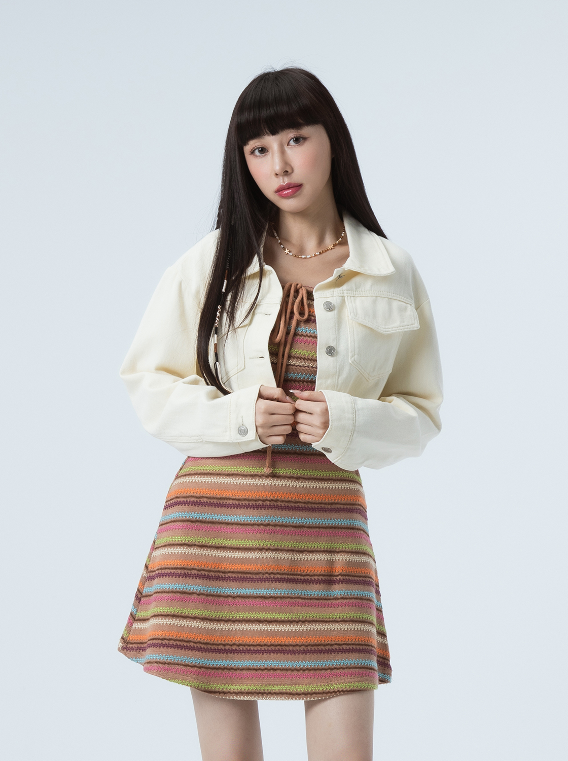 下襬鬚邊短版長袖外套