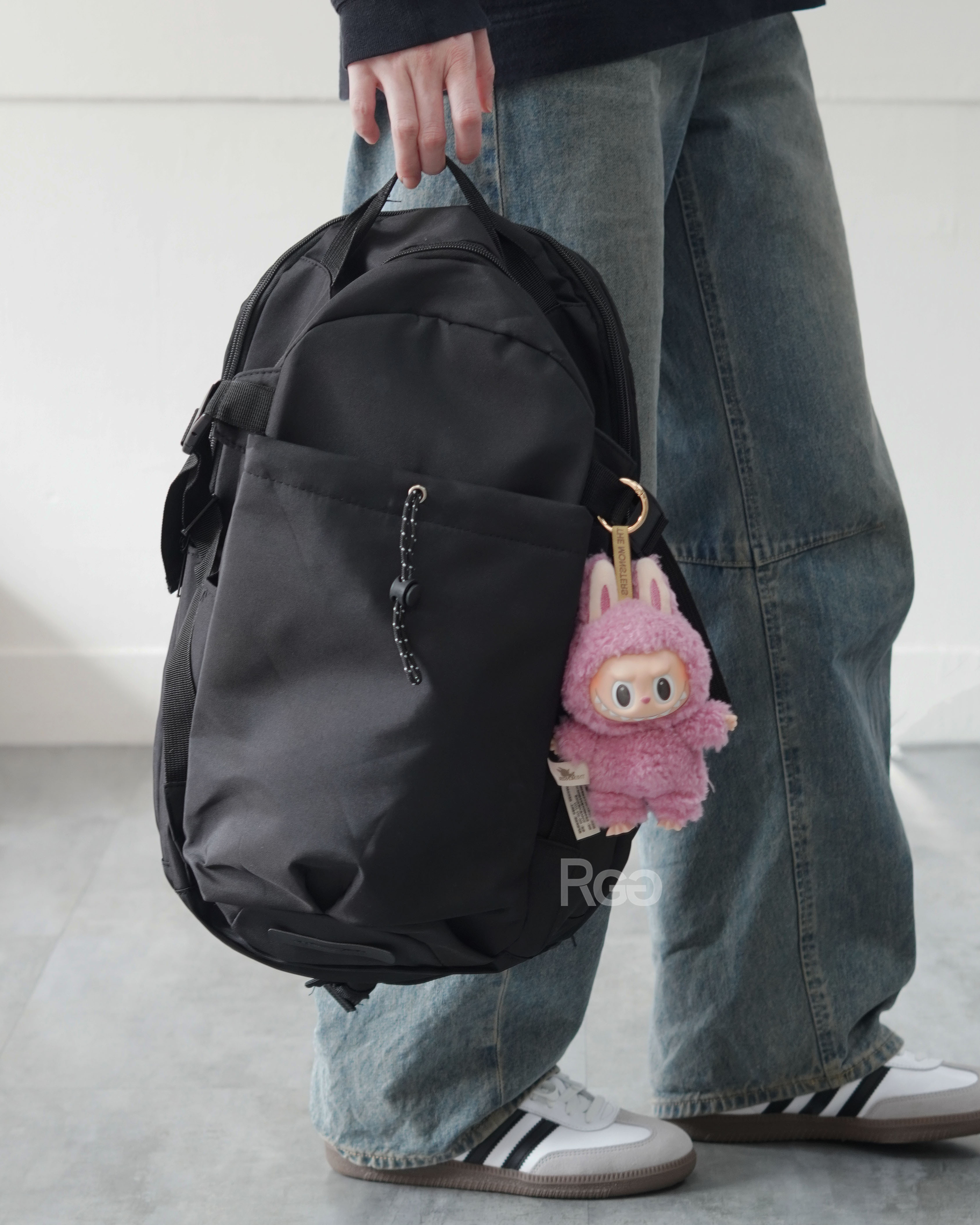 女模手提輕量機能束口夾層後背包黑色