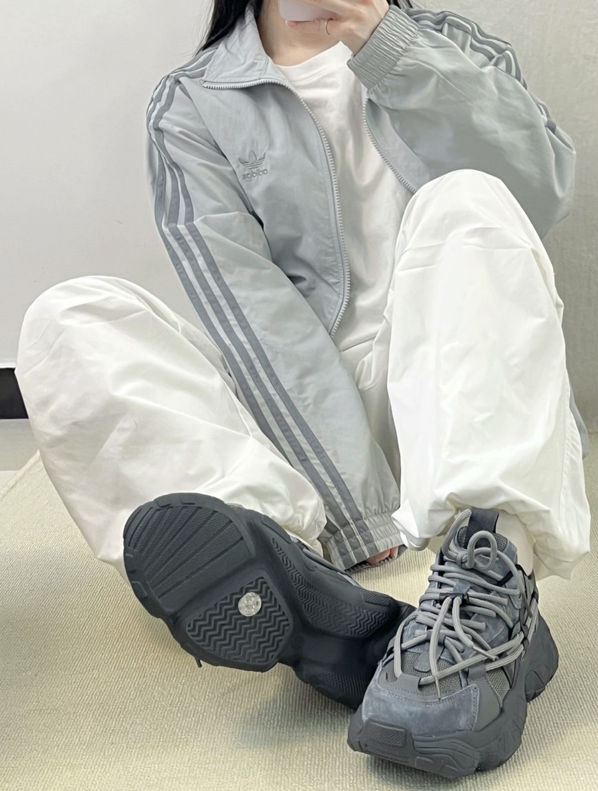 【預購】ADIDAS ORIGINALS 立領條紋外套 雲雨灰 JD0463