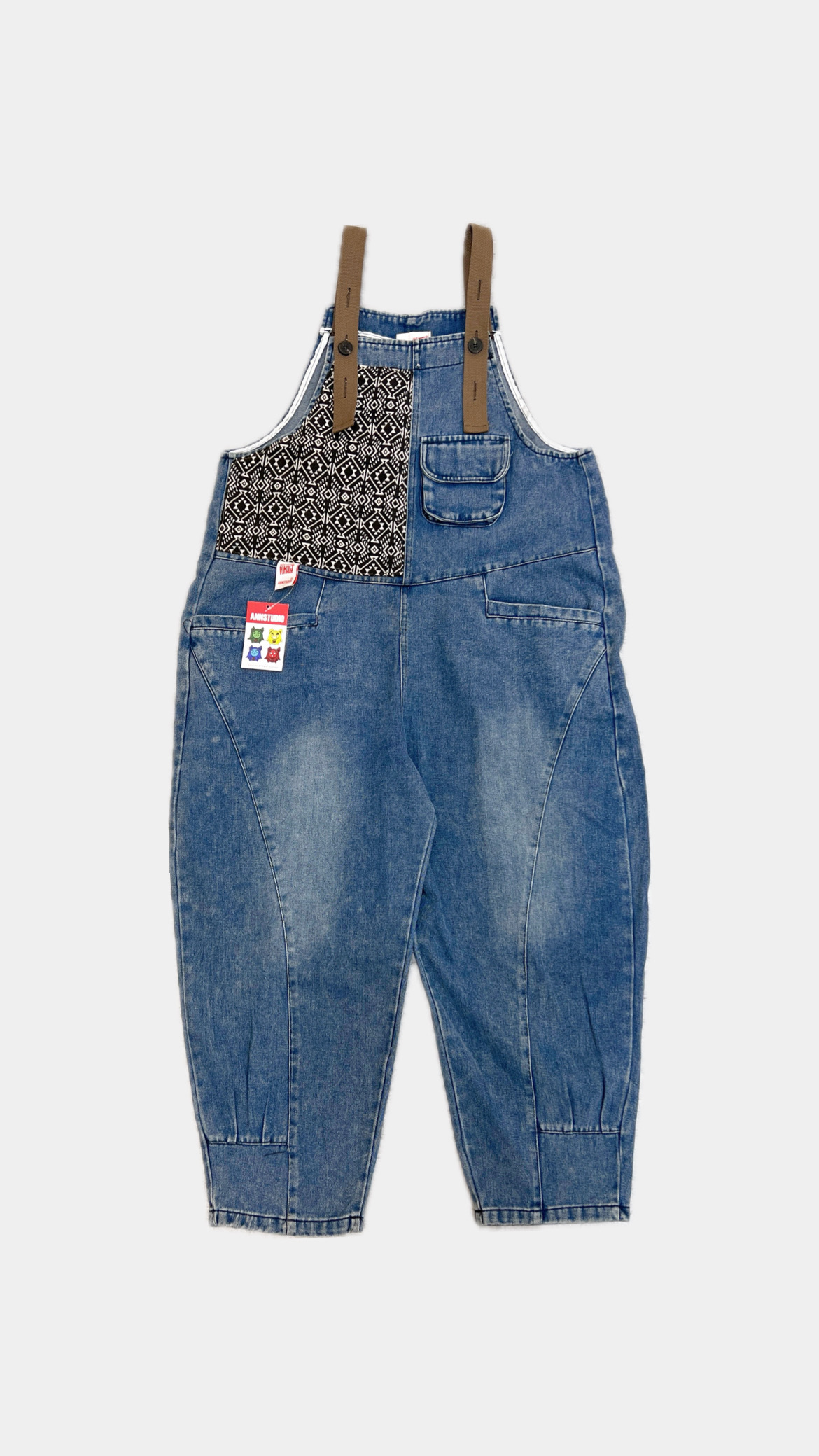 Annstudio / 圖騰吊帶褲-小口袋款