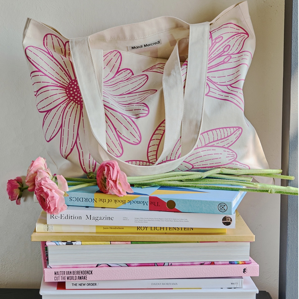 MARDI MERCREDI CANVAS BAG TRIPLE FLOWER 三花帆布包 肩背 手提包 花朵 韓國代購