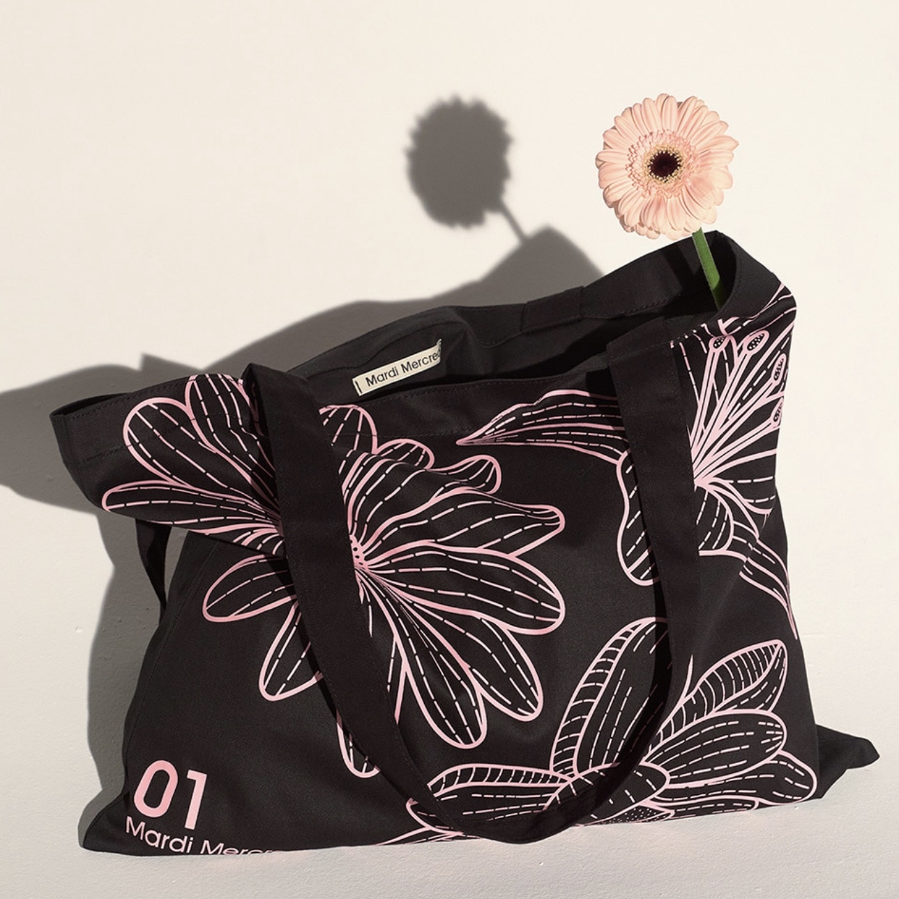 MARDI MERCREDI CANVAS BAG TRIPLE FLOWER 三花帆布包 肩背 手提包 花朵 韓國代購