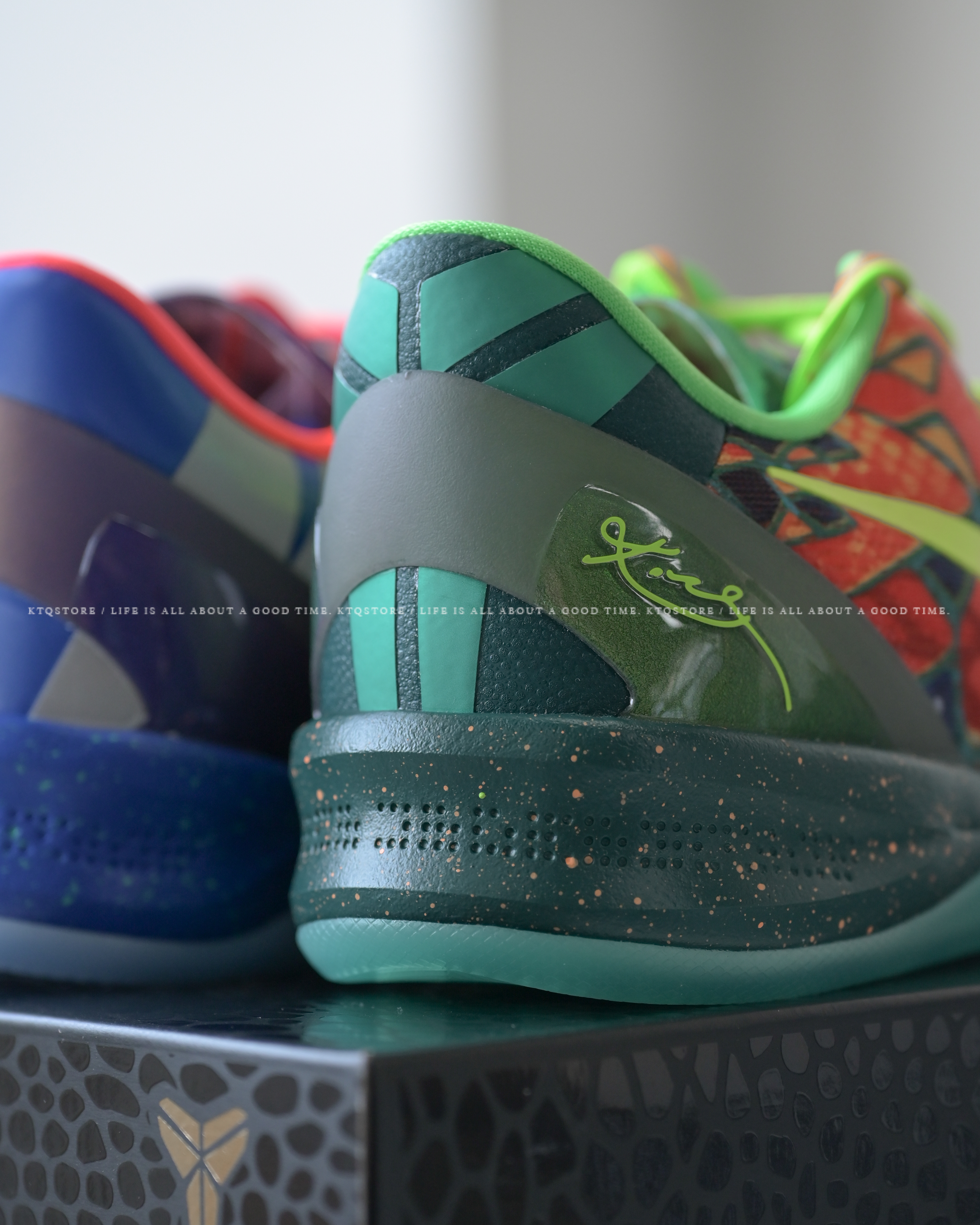 KTQ STORE ‧ Nike Kobe 8 Protro "What The" 鴛鴦科比 HM9621-900 大童 FN0266-800