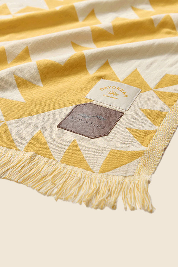 SLOWTIDE - DAYDREAM  土耳其沙灘巾-咖哩黃