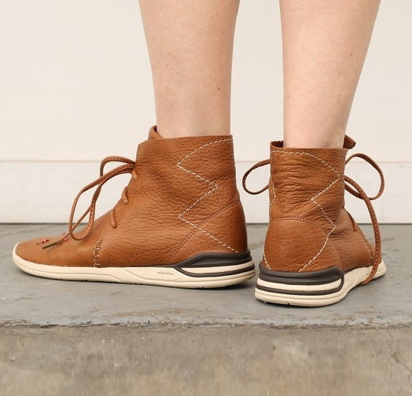 VISVIM HURON MOC HI-FOLK *DEER LEATHER - BROWN SIZE 8 PRE ORDER ITEM (預訂中)