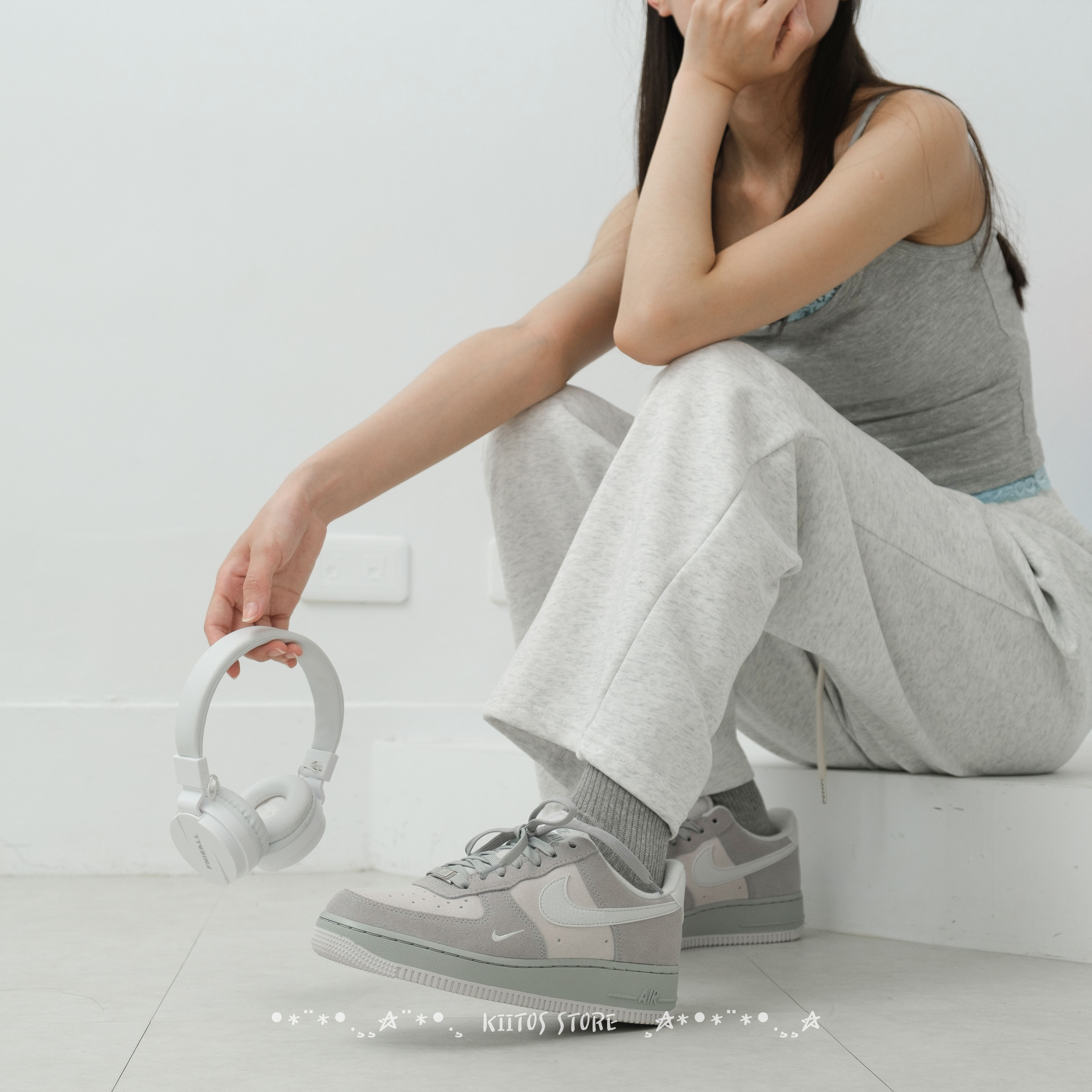 Nike Air Force 1  莫蘭迪灰 米灰 小勾 灰白 女鞋 HV3876-077