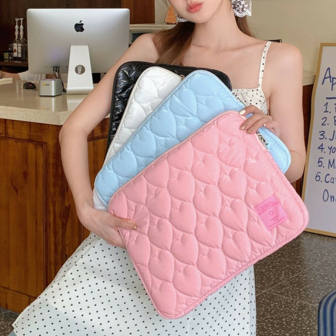 《5893》韓風甜甜亮面愛心平板電腦包