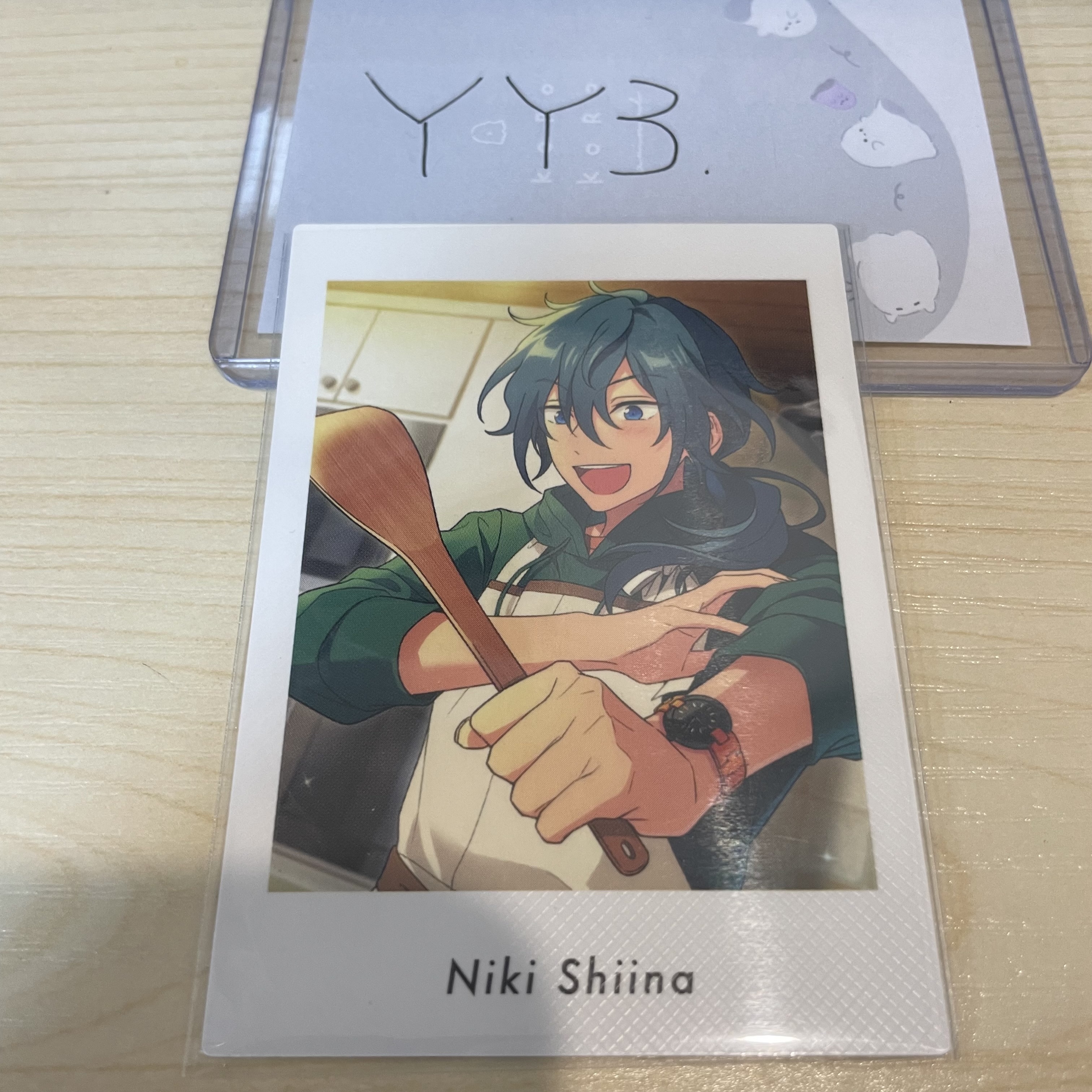 ES NIKI 拍立得 #YY3