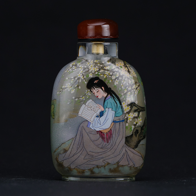 鹿港窯典藏內畫工藝|荷花讀書仕女雙圖鼻煙壺 雅趣悠然描繪書香與自然風華