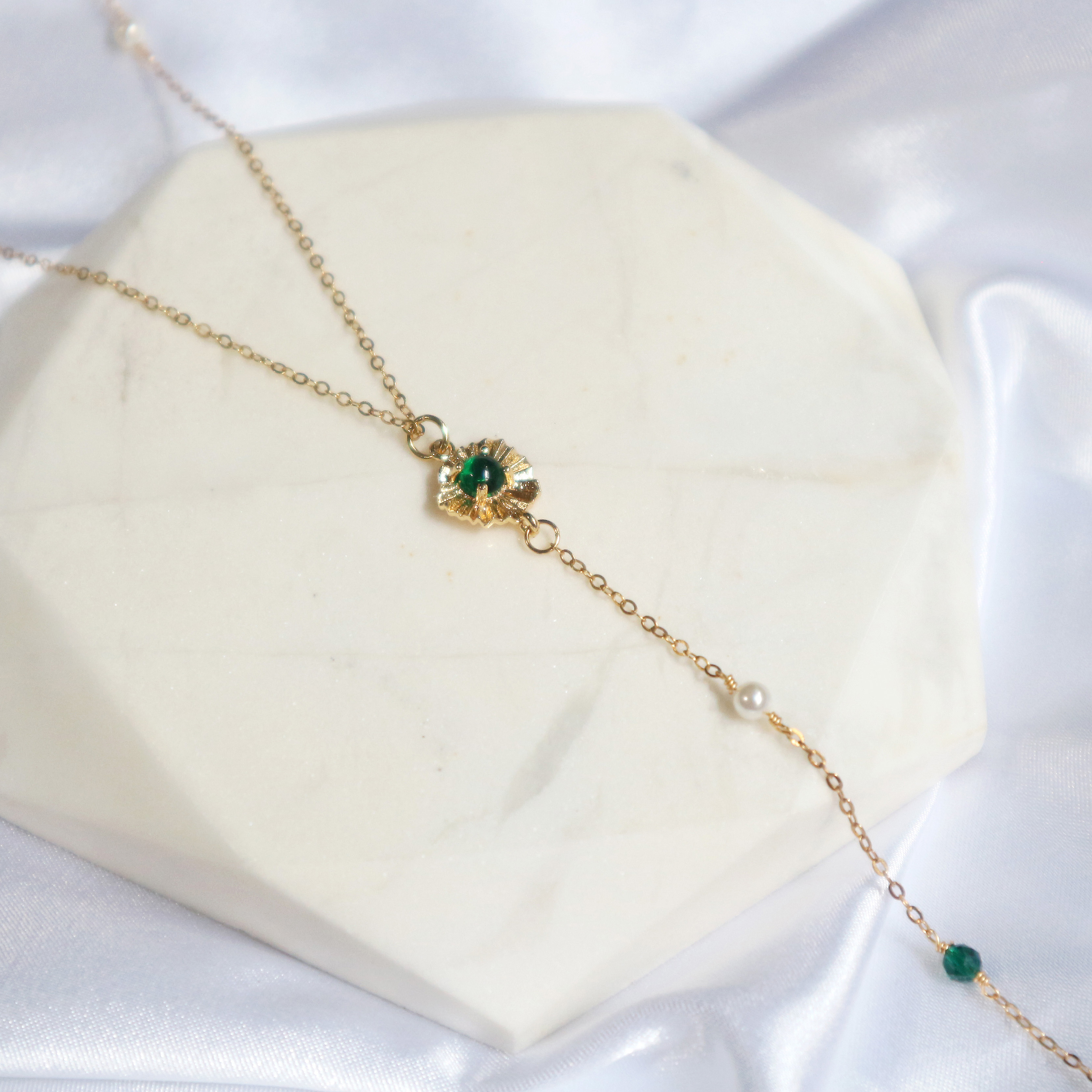 Aphrodite 珍珠Y字鍊