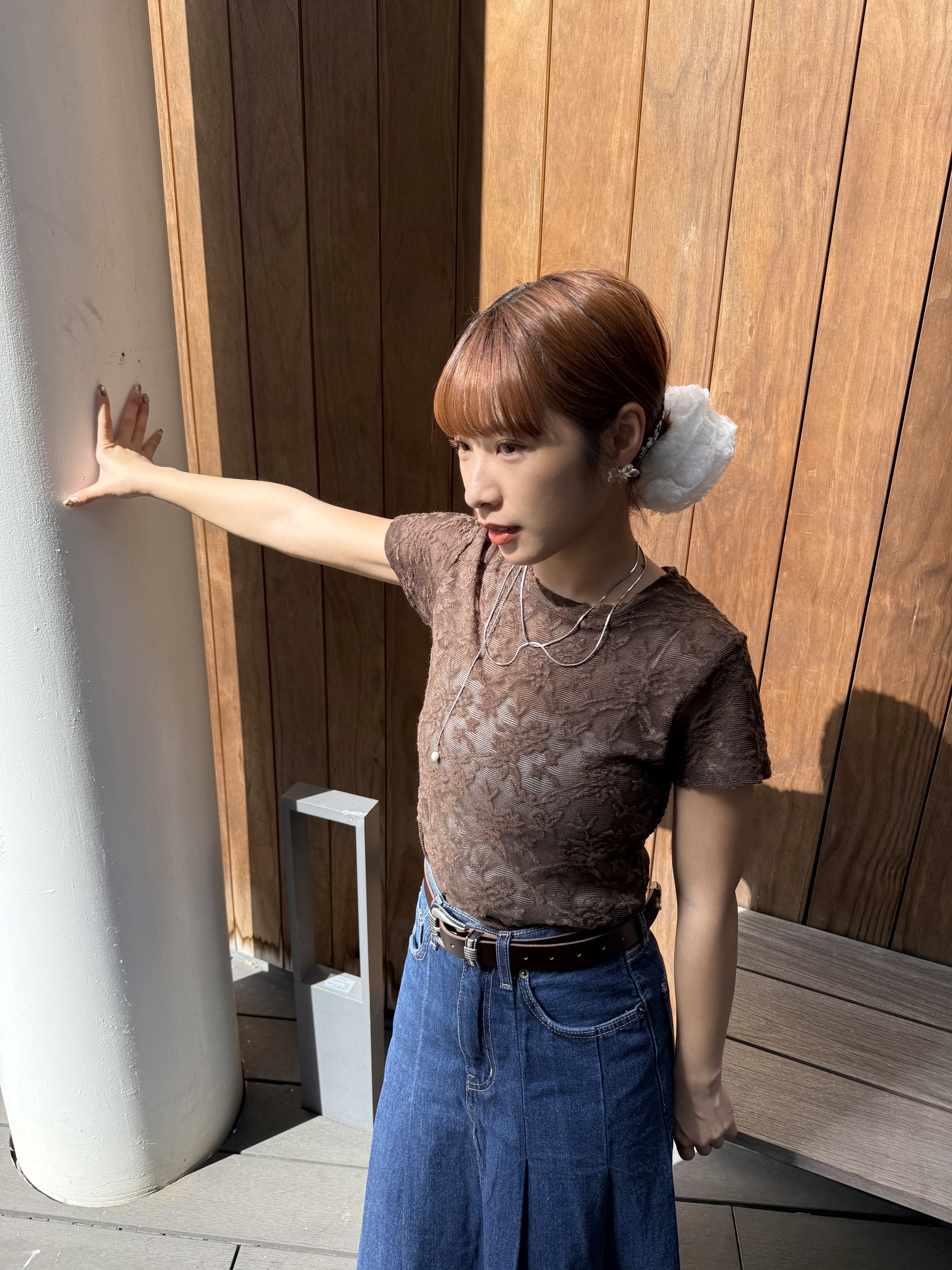 日系感暗花短Tee