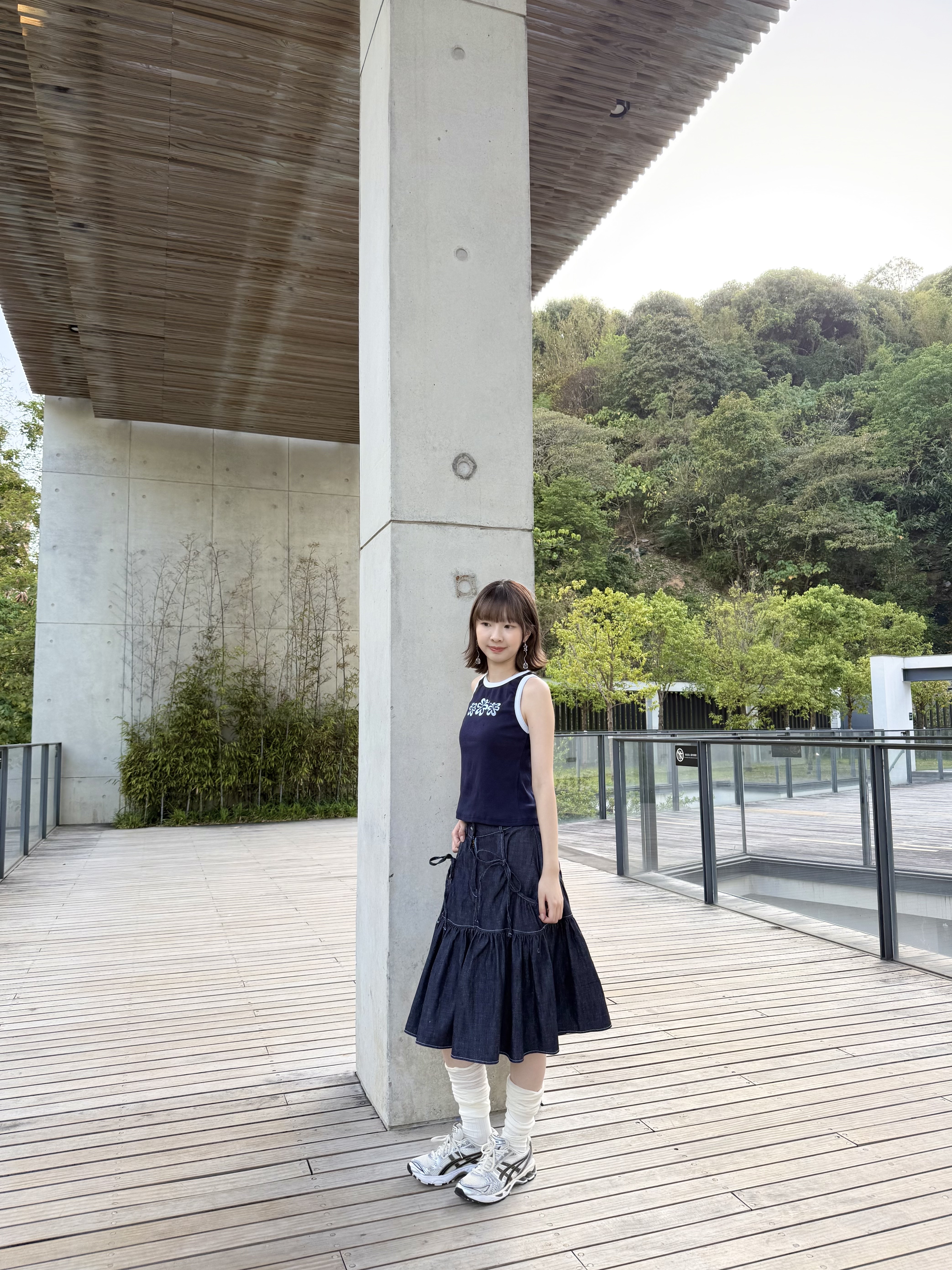 撞色小花花背心