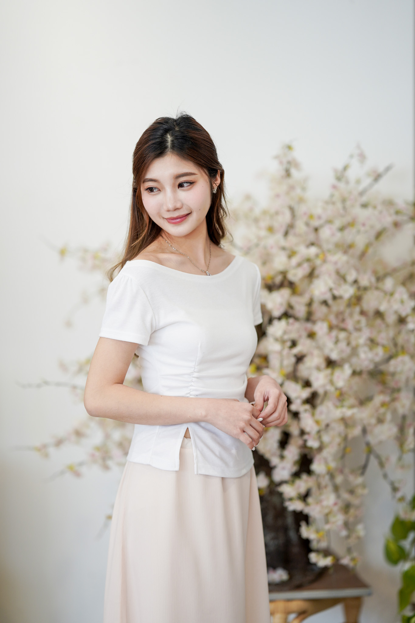 T1264 Wavy Split Basic Top