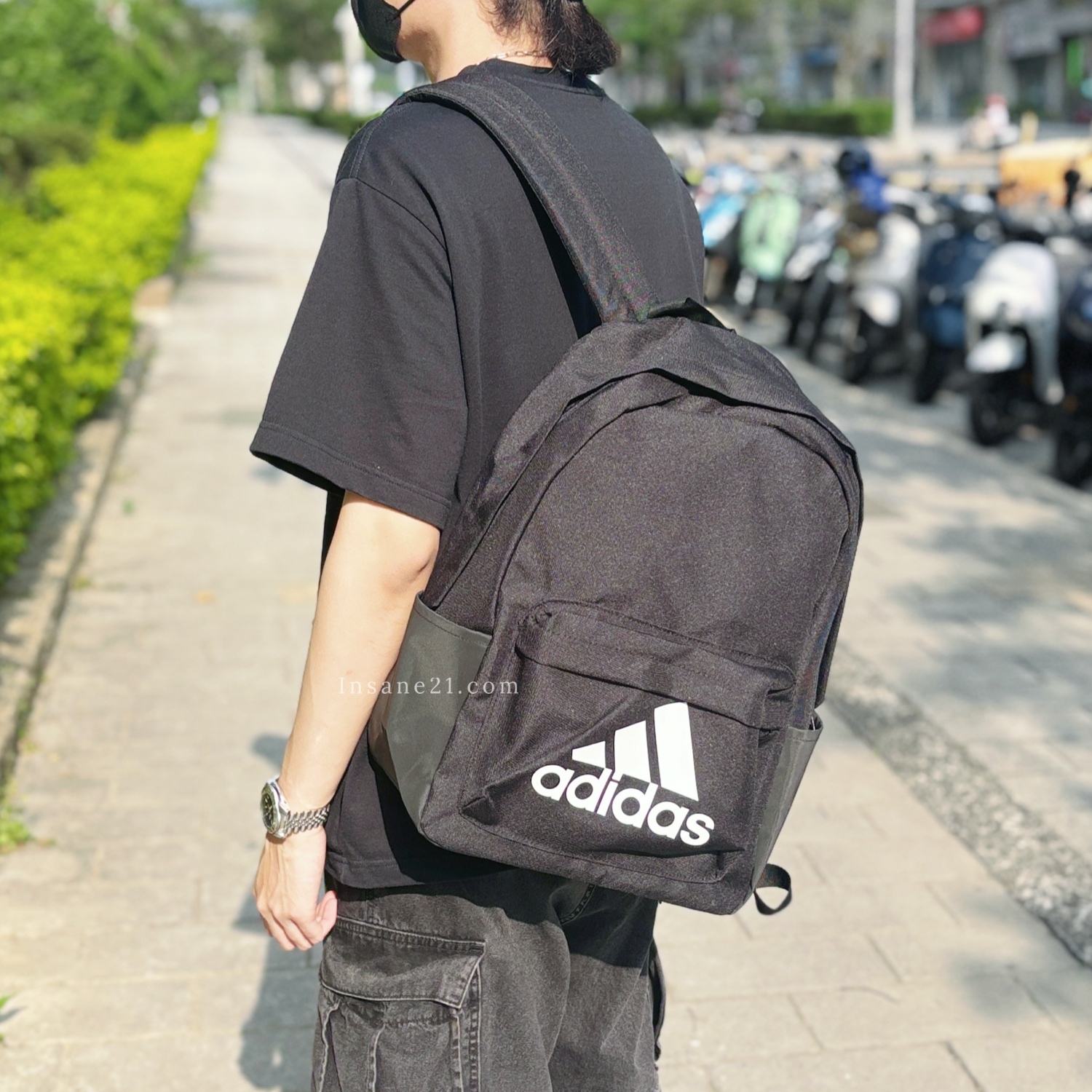 ADIDAS CLASSIC BADGE 後背包 筆電包 黑白 愛迪達 HG0349