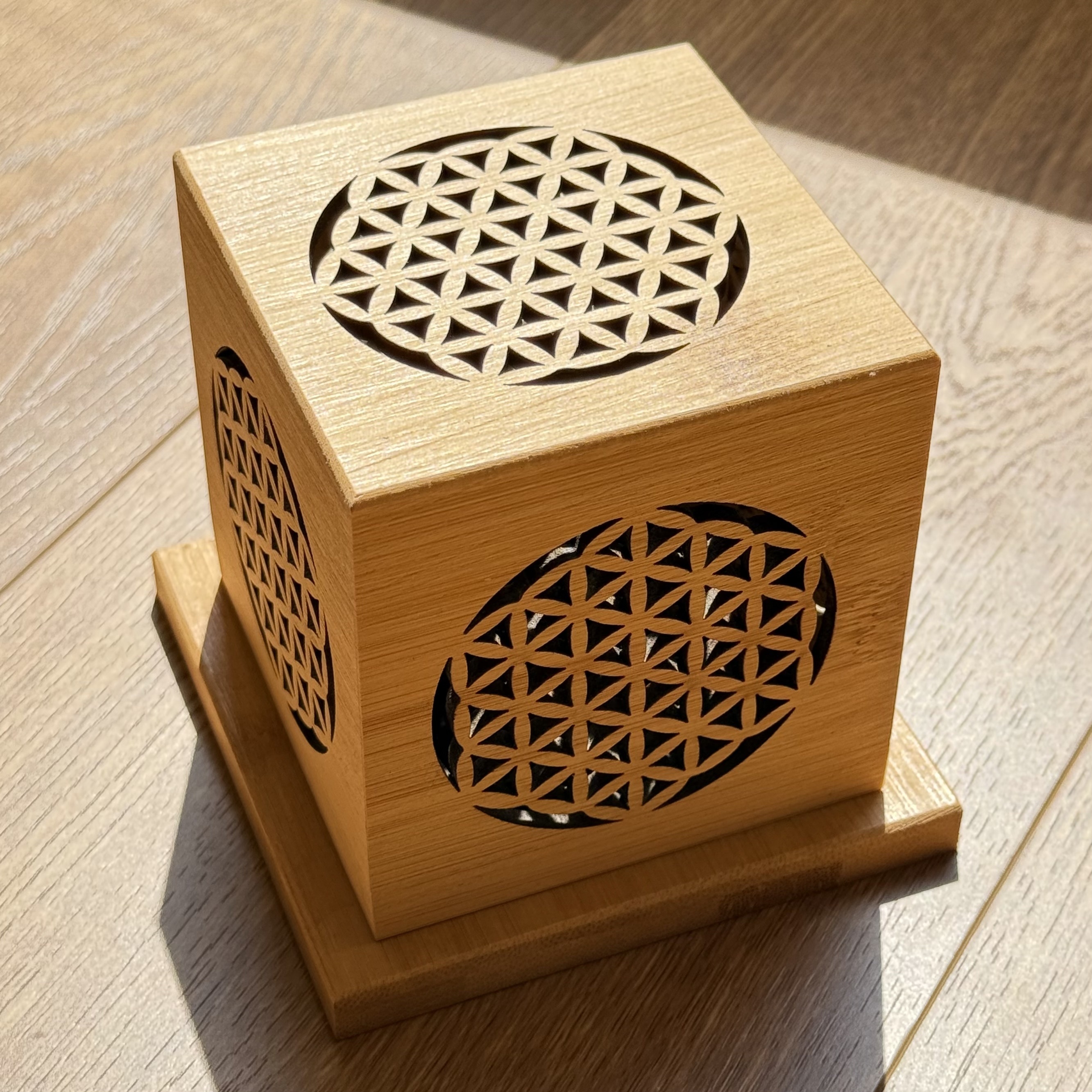 [原石] 生命之花 熏香淨化盒 香薰爐 楠竹木（附防火棉）