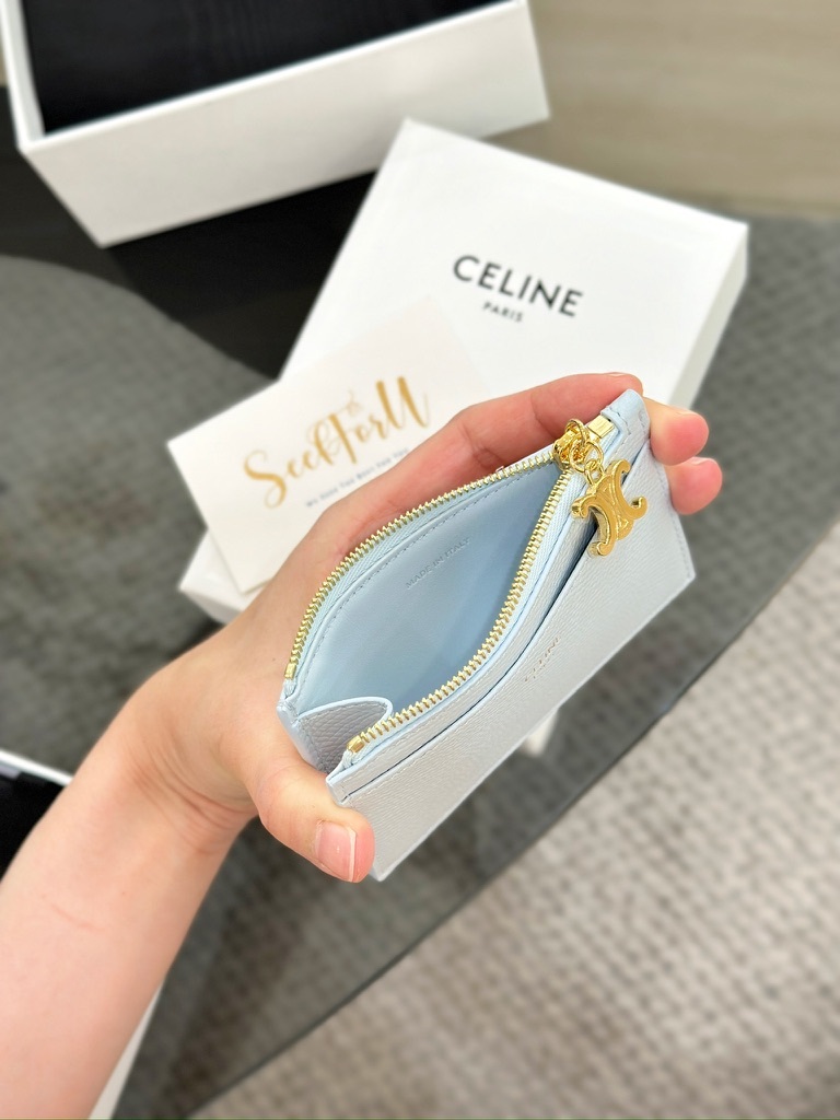 CELINE Zipped Cardholder Triomphe Charms