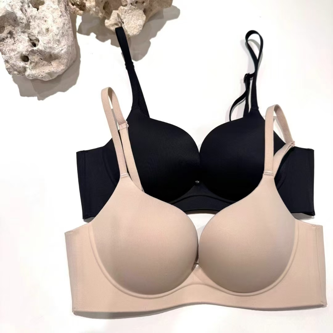 FL4230 無痕收副乳內衣