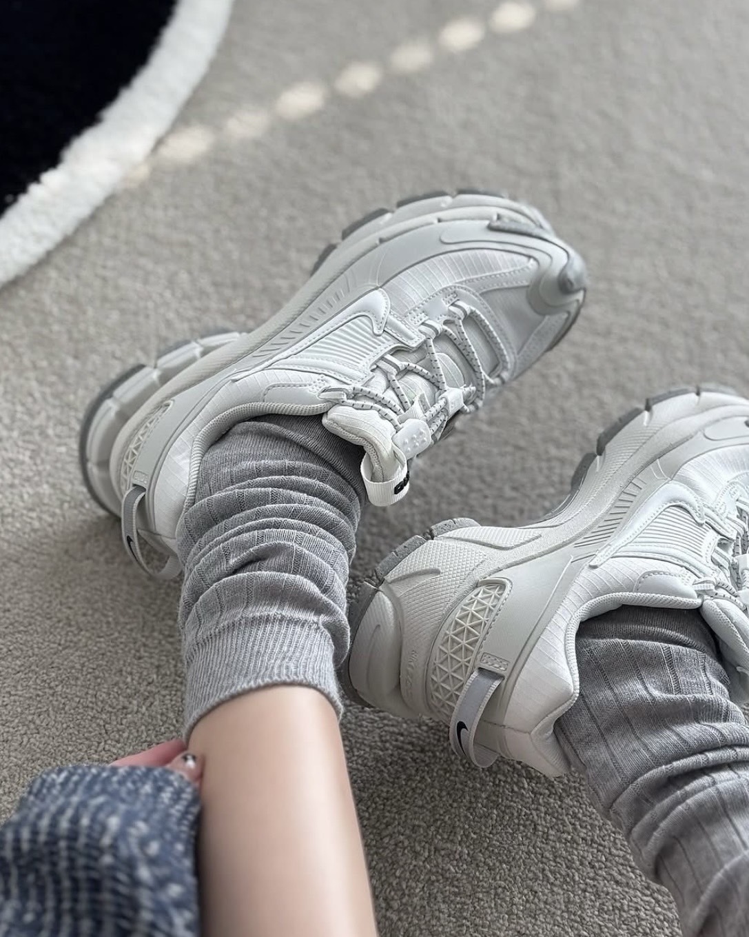 <奇蹟降價>Nike Zoom Vomero Roam 防潑水 抽繩 機能 骨白色