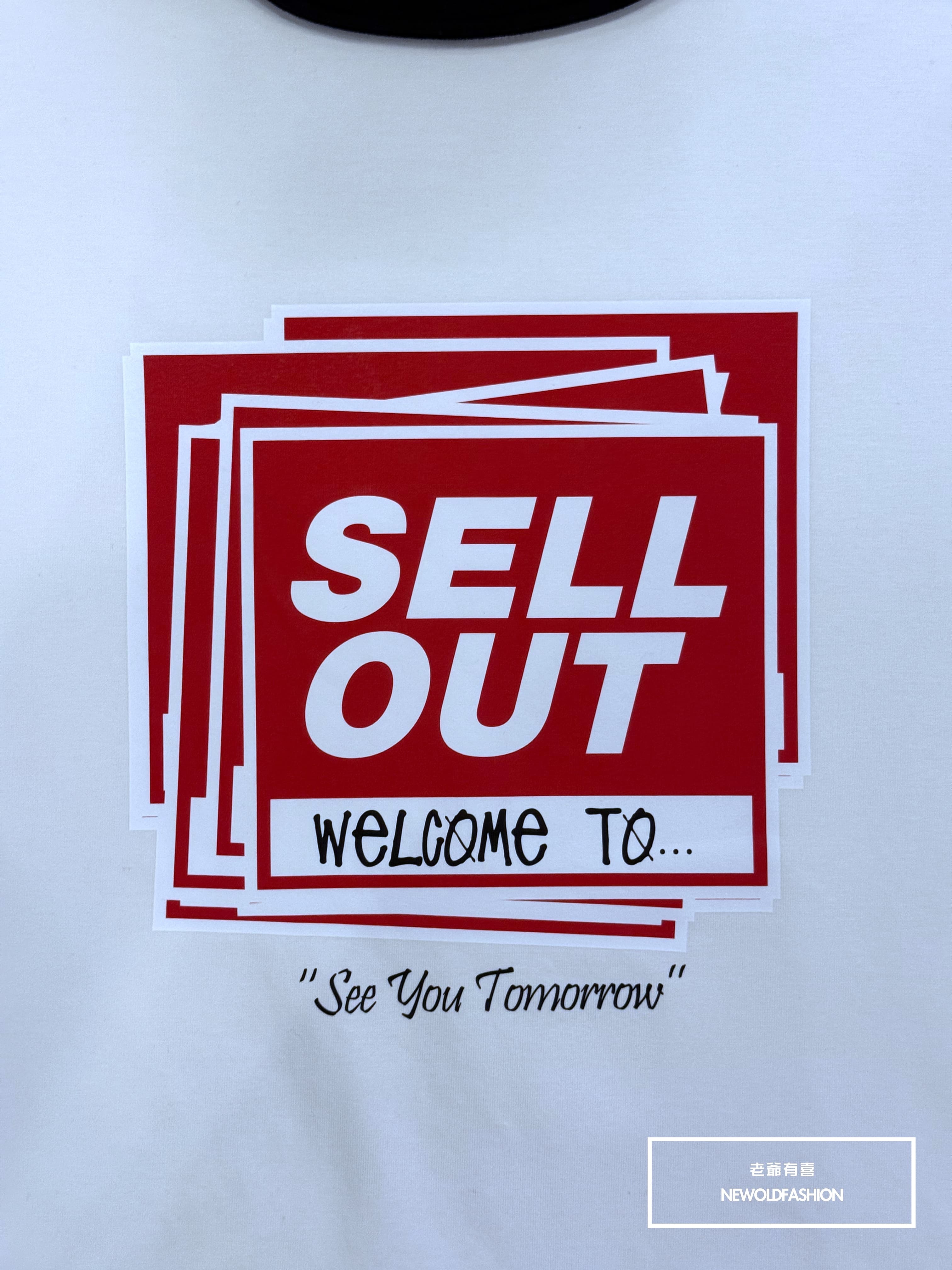 『新品上市』重磅SELLOUT告示牌短T(NOF25038155)-白