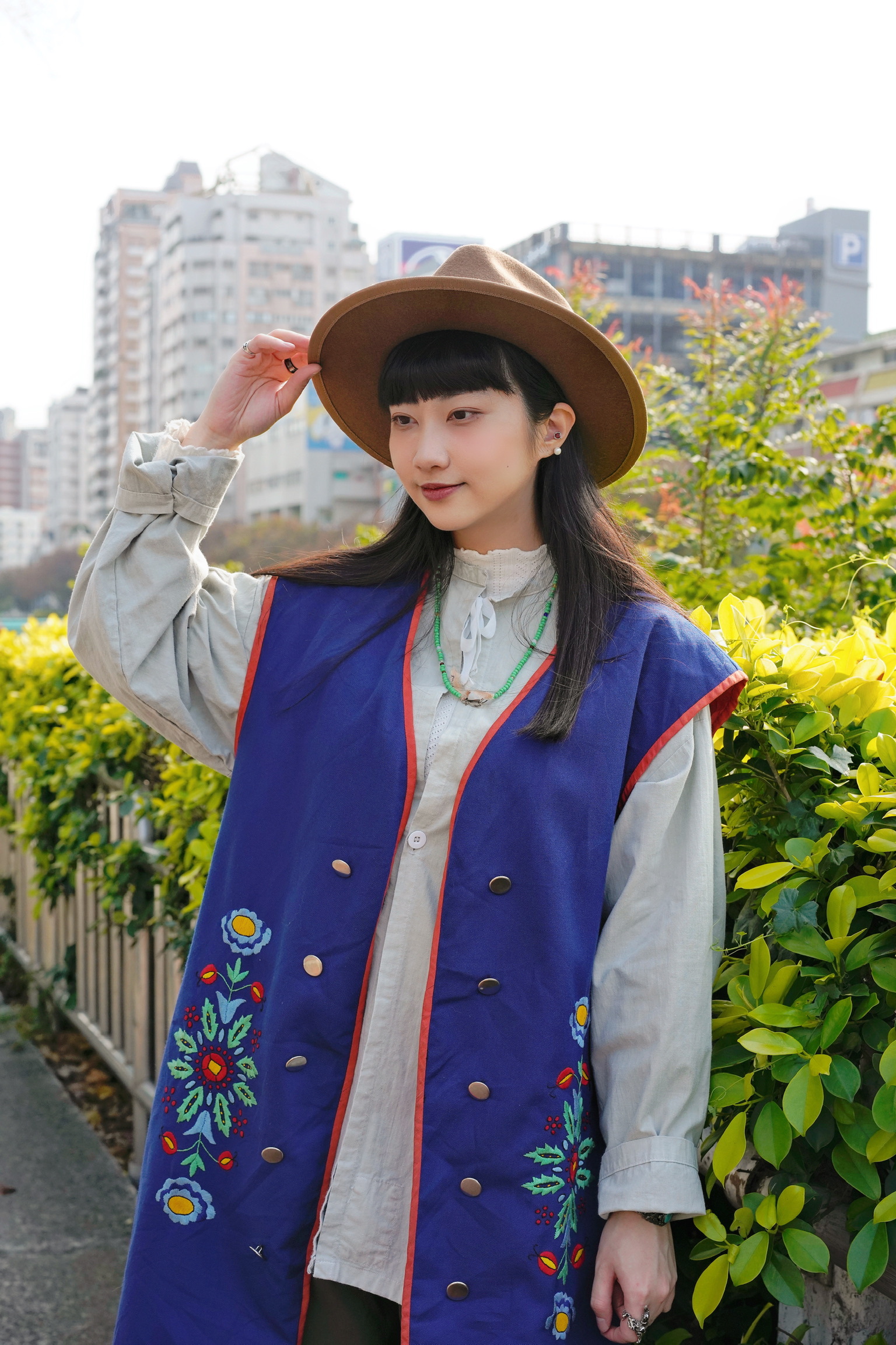 Vintage Vest/古著刺繡撞色雙排扣長版背心