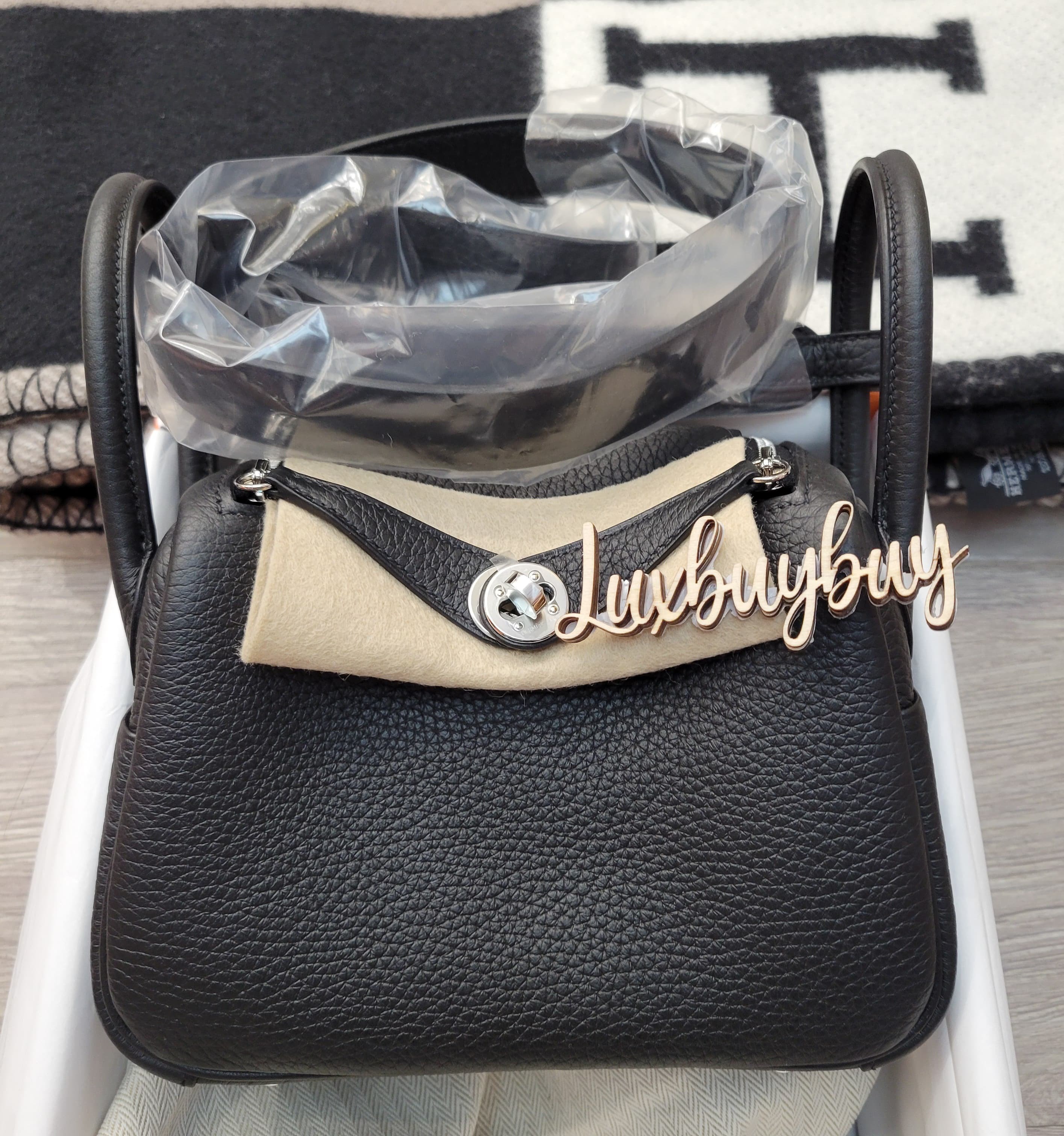 HERMES MINI LINDY 2 NOIR CK 黑銀 2代 短帶 TC