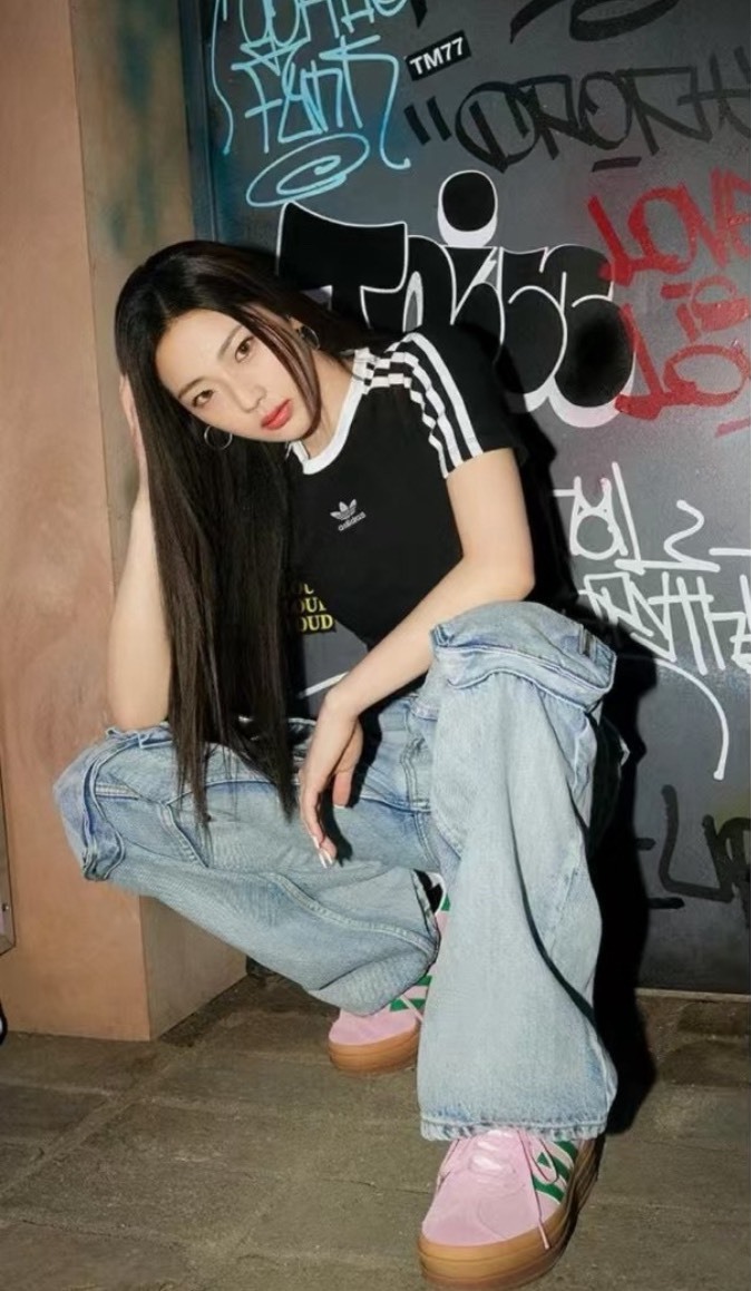 韓國🇰🇷 Adidas jennie 同款🔥爆款短T恤