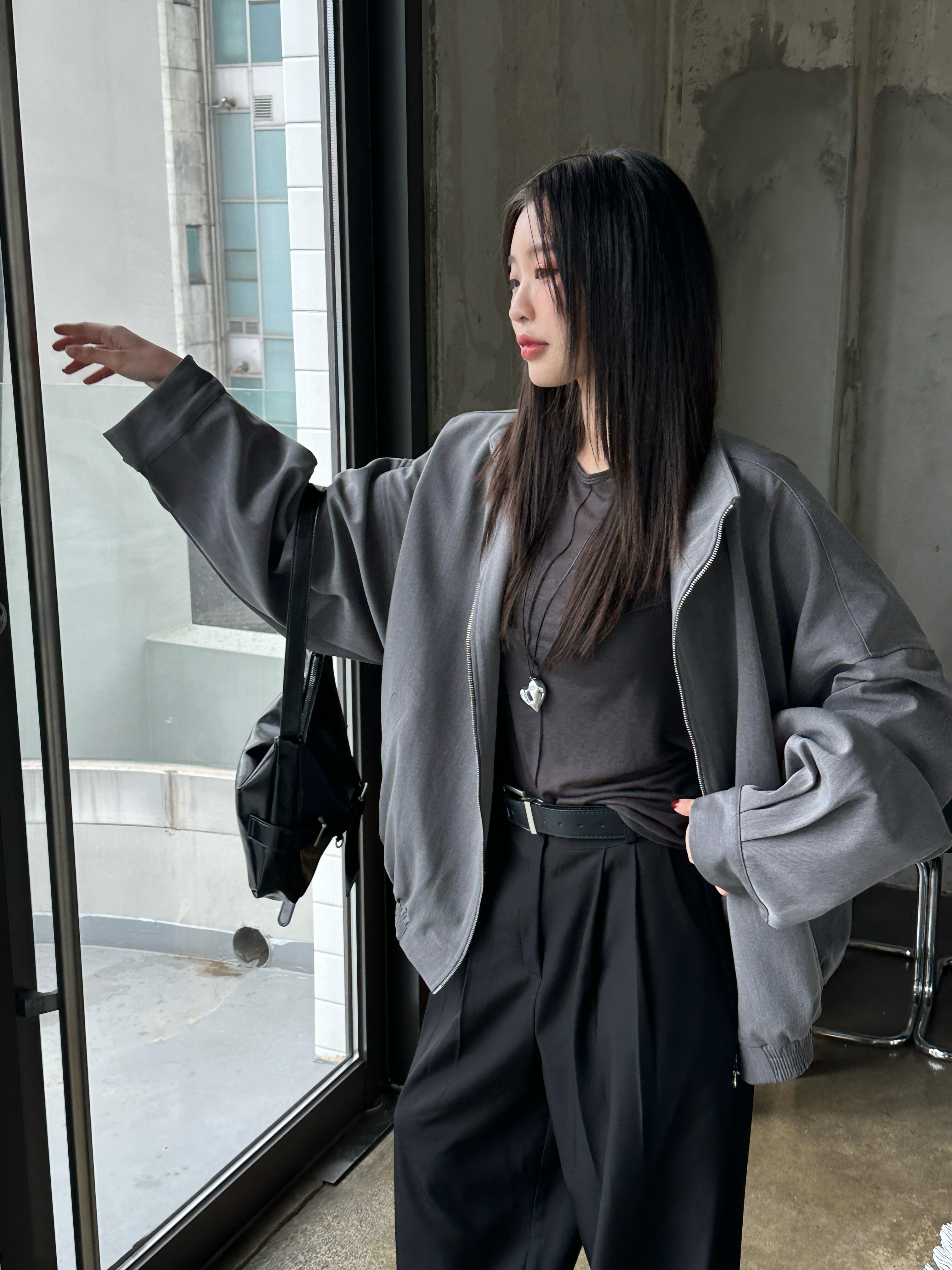 【現貨】K25 高磅數質感拉鍊外套 (灰)