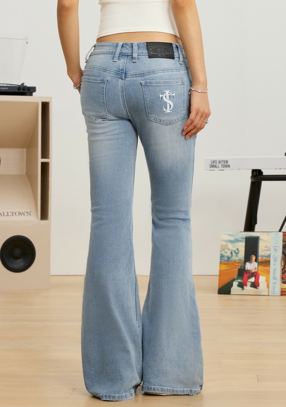 STK SmallTownKid 微喇修身 彈力顯瘦 牛仔褲