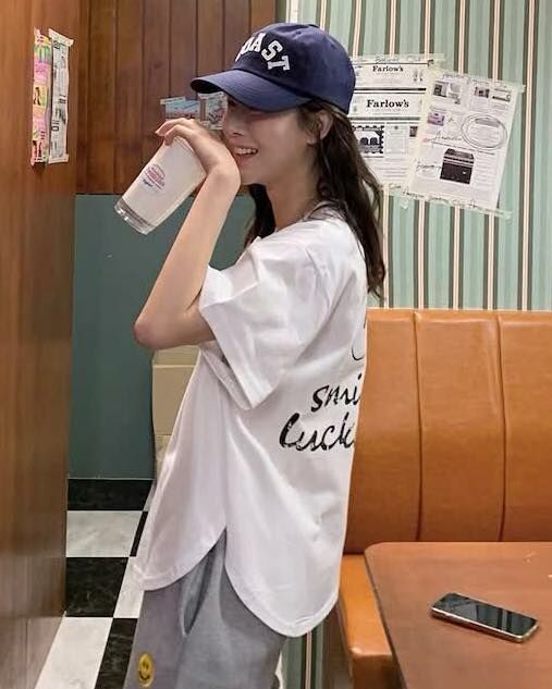 【超可愛笑臉字母造型棉tee】（現貨）