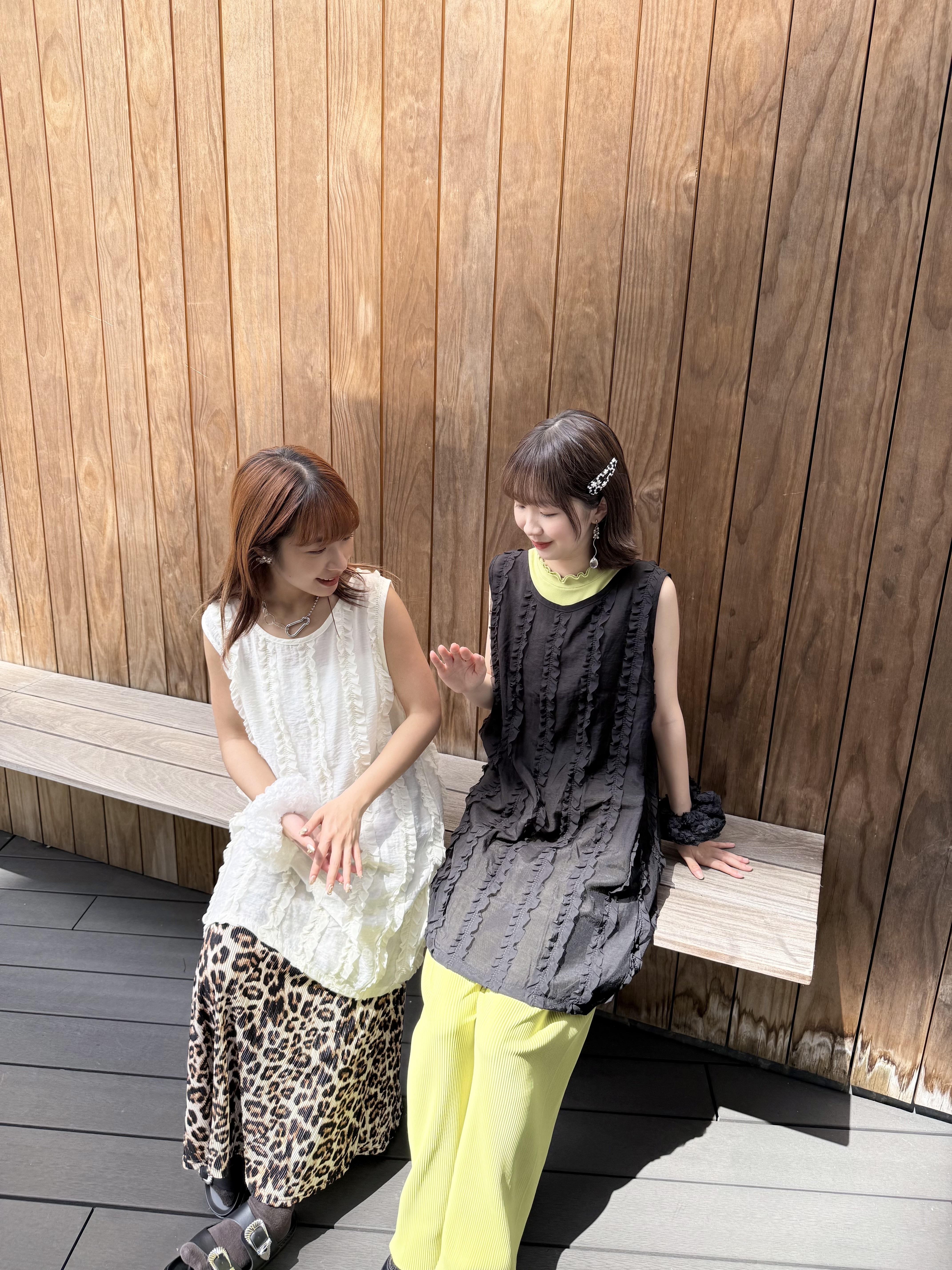 直紋RUFFLE透薄背心短OPS