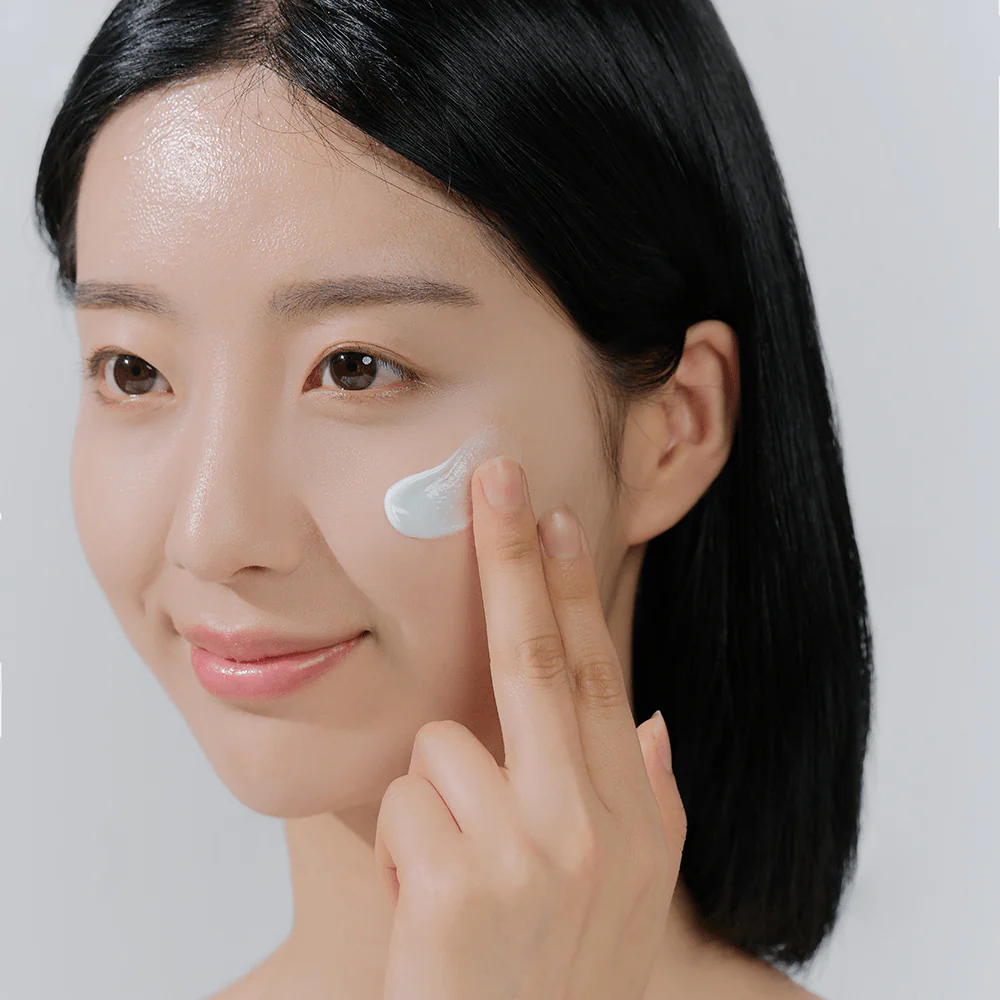 SKIN1004 積雪草玻尿酸水感防曬精華 SPF50+ PA++++ 50ml