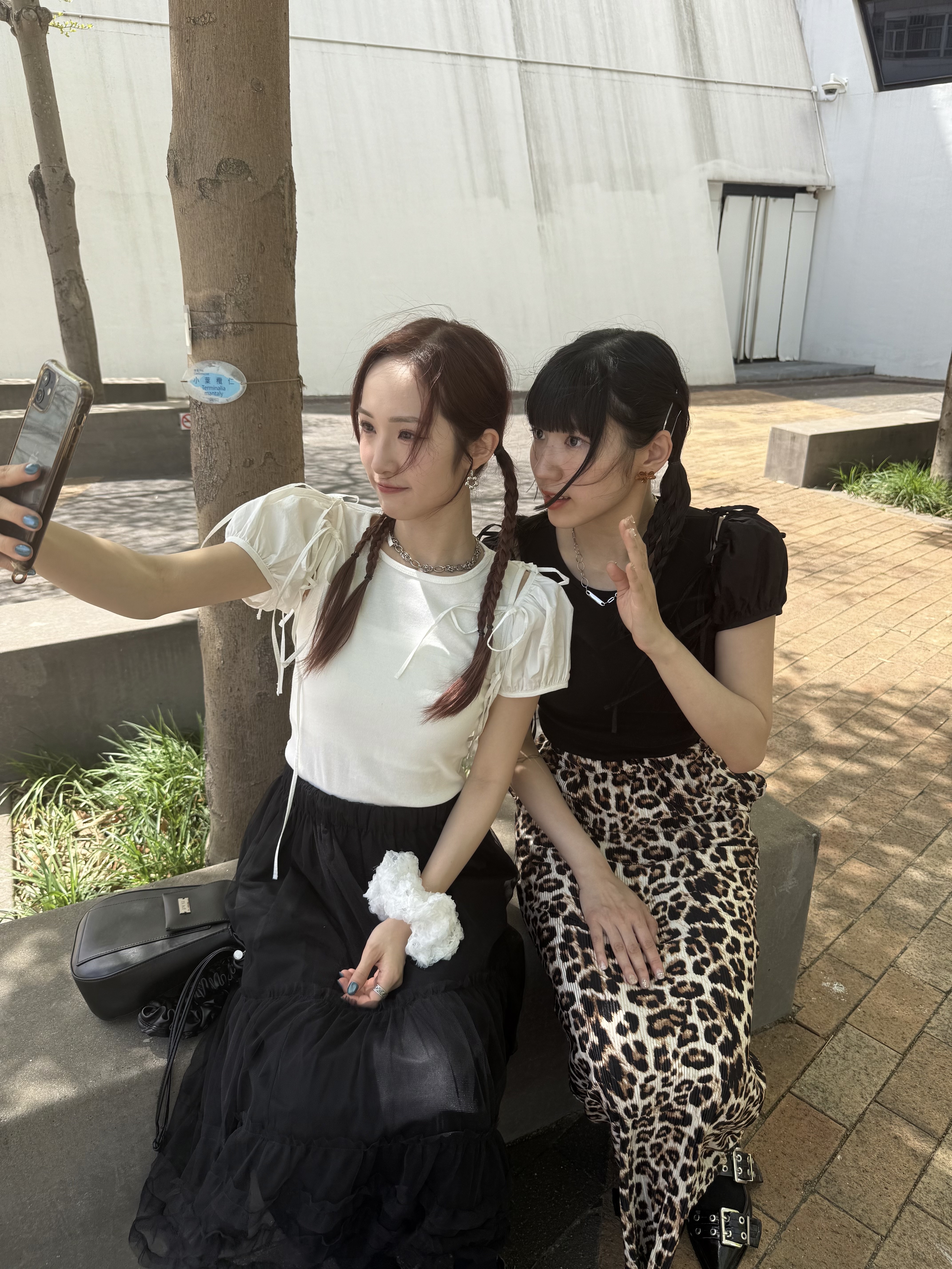 現貨[兩色入] 自留! RIBBON 拼親膚背心TOP(White)