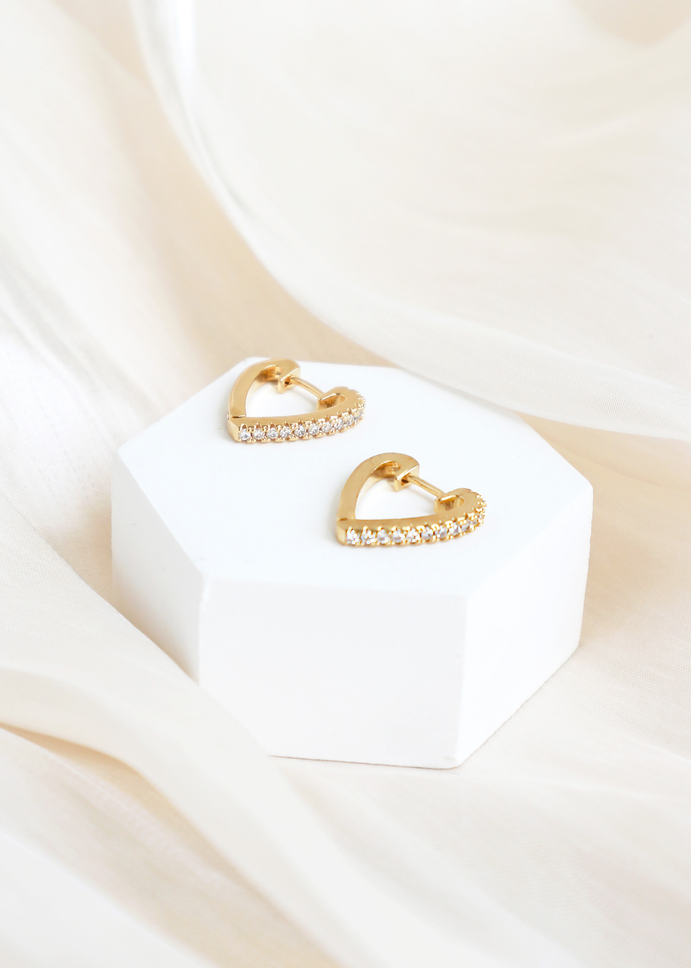 愛心鋯石 耳圈