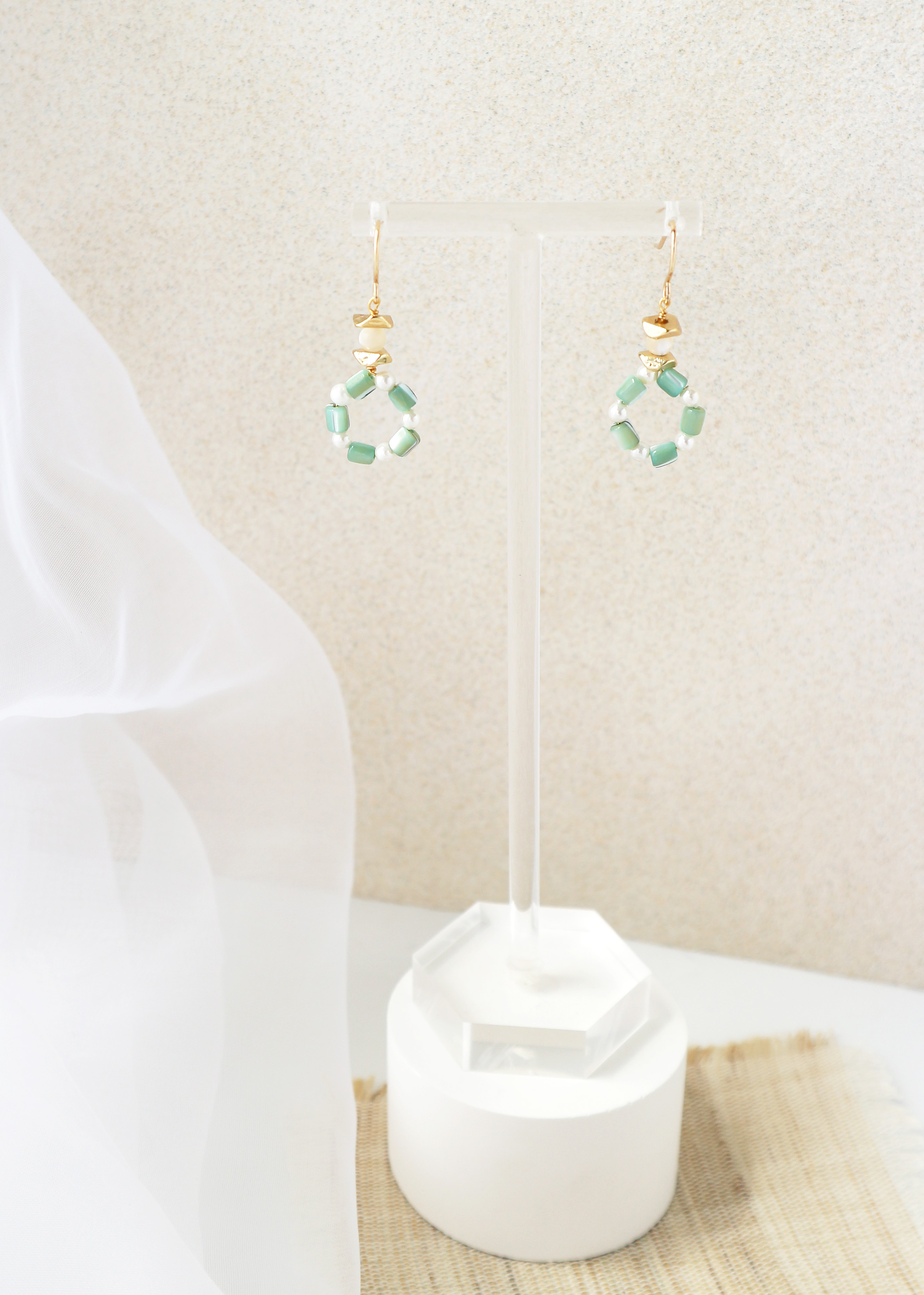 海貝珍珠耳環-薄荷綠