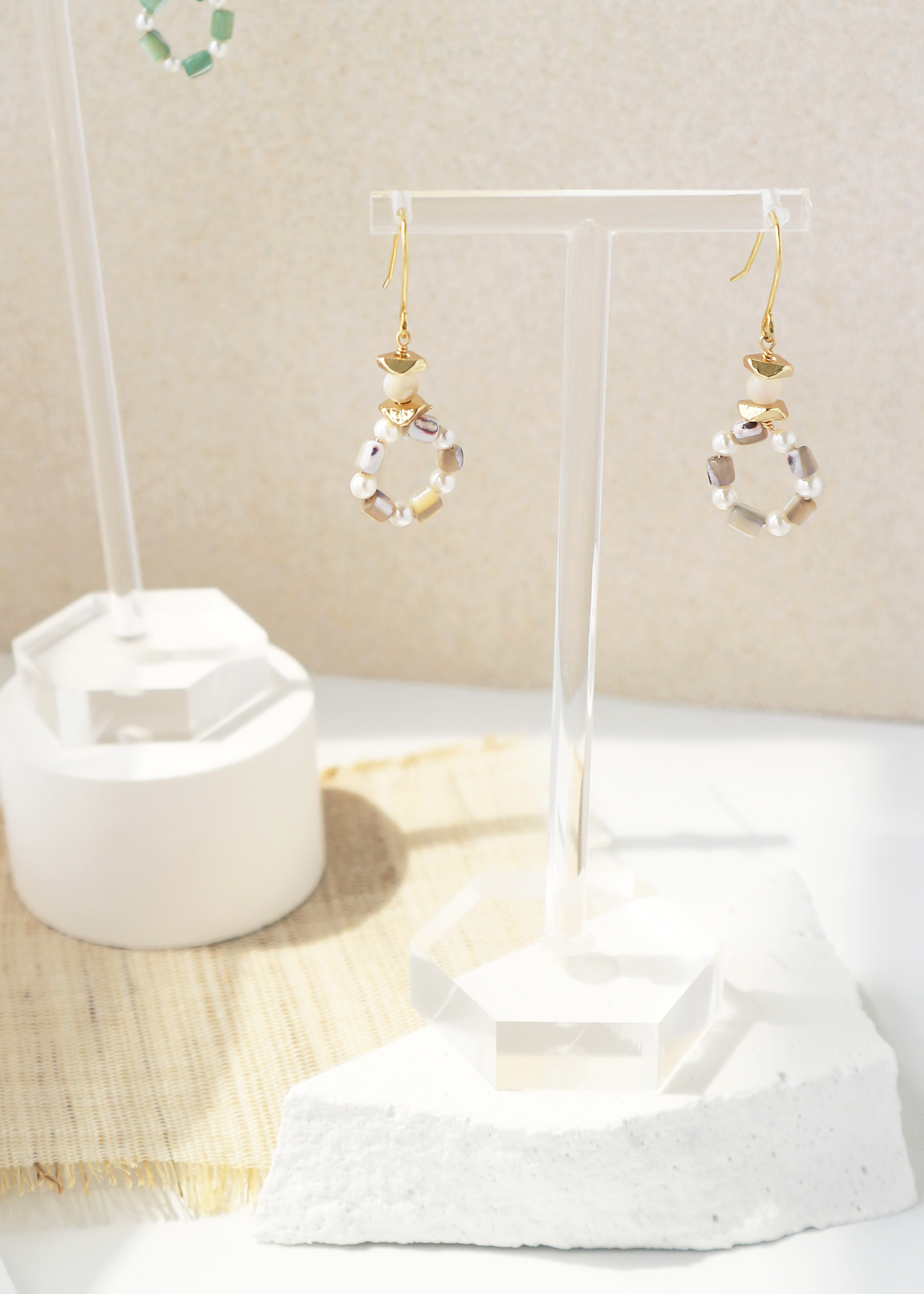 海貝珍珠耳環-藍紫色