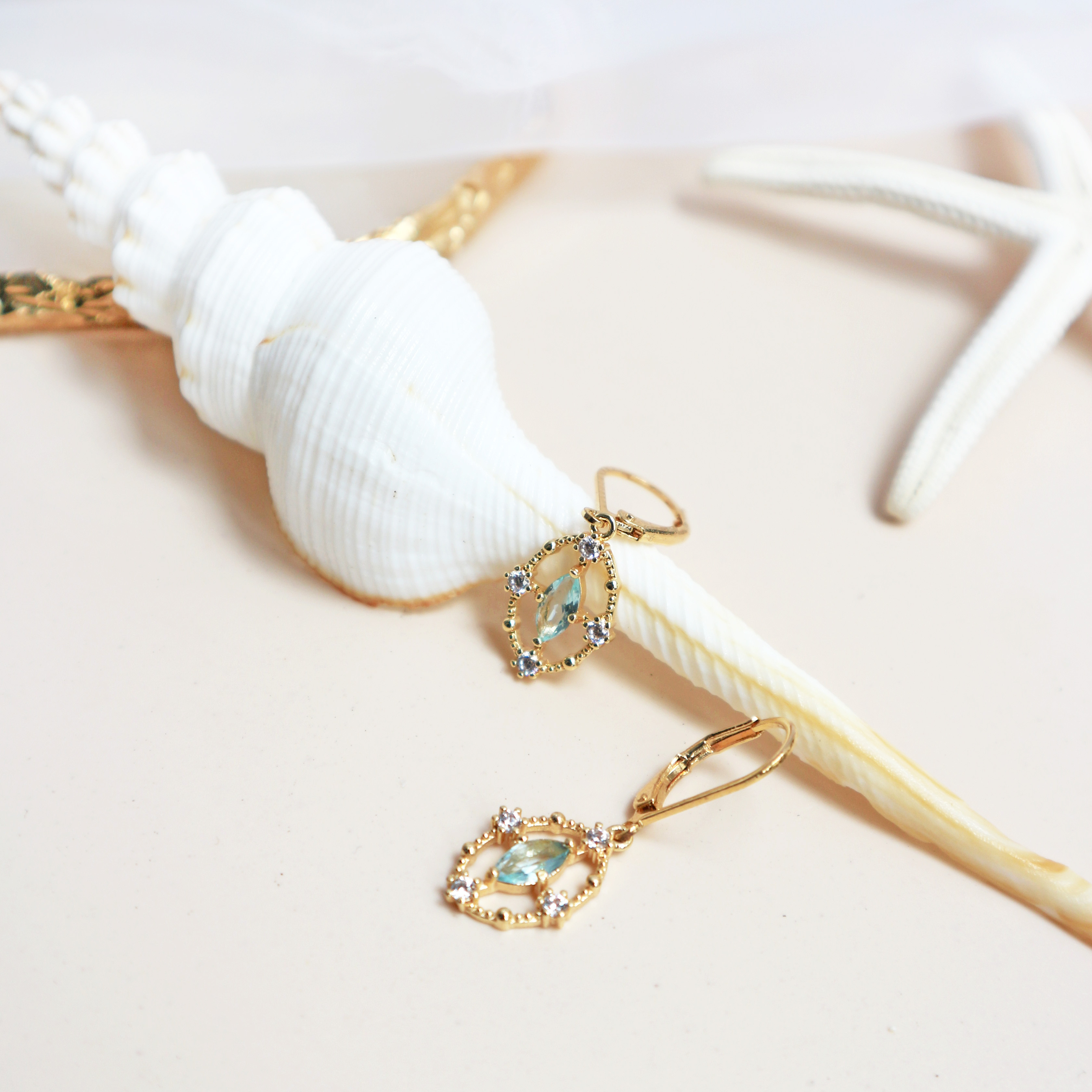 Frozen Island 耳圈