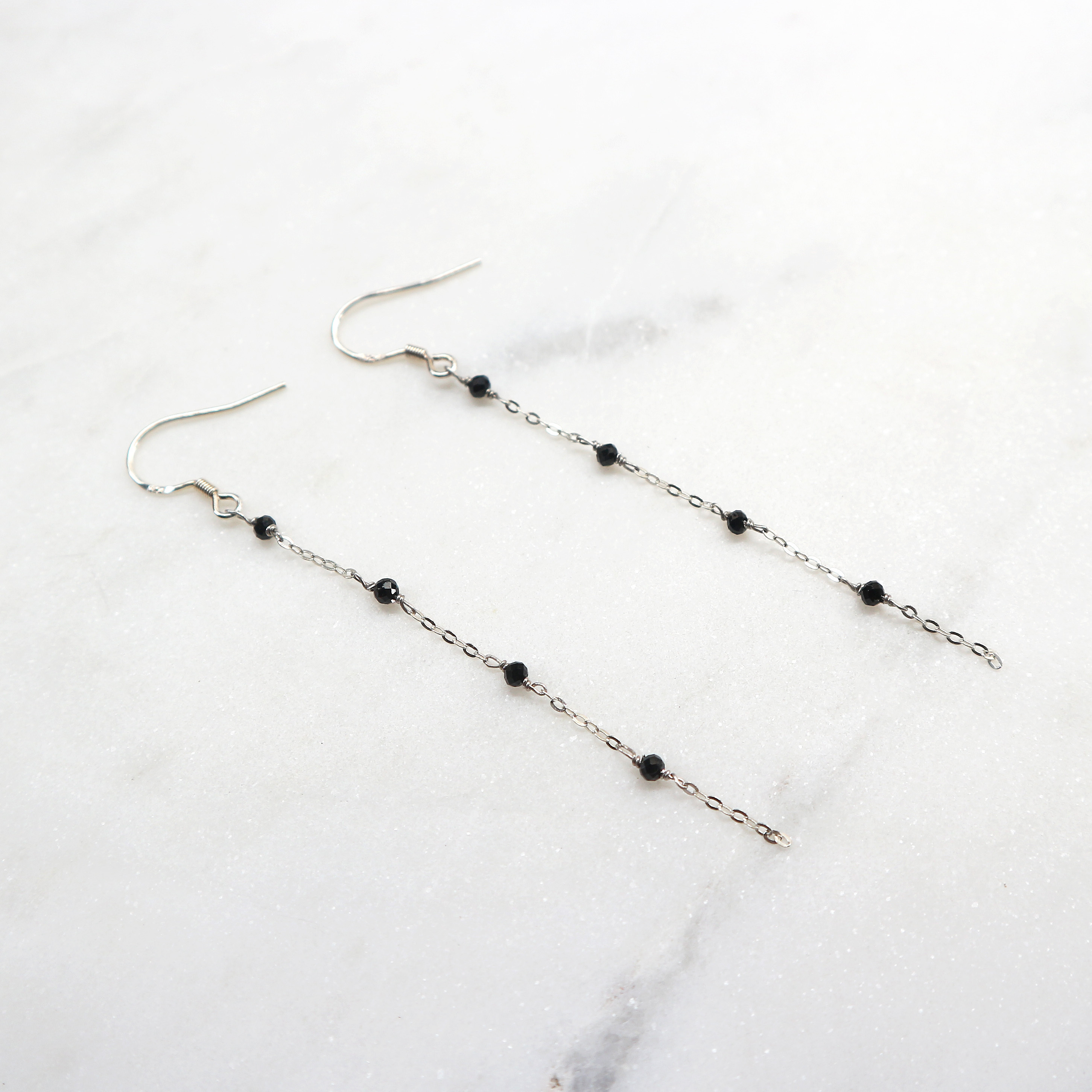 Maleficent 耳飾｜天然黑尖晶石｜