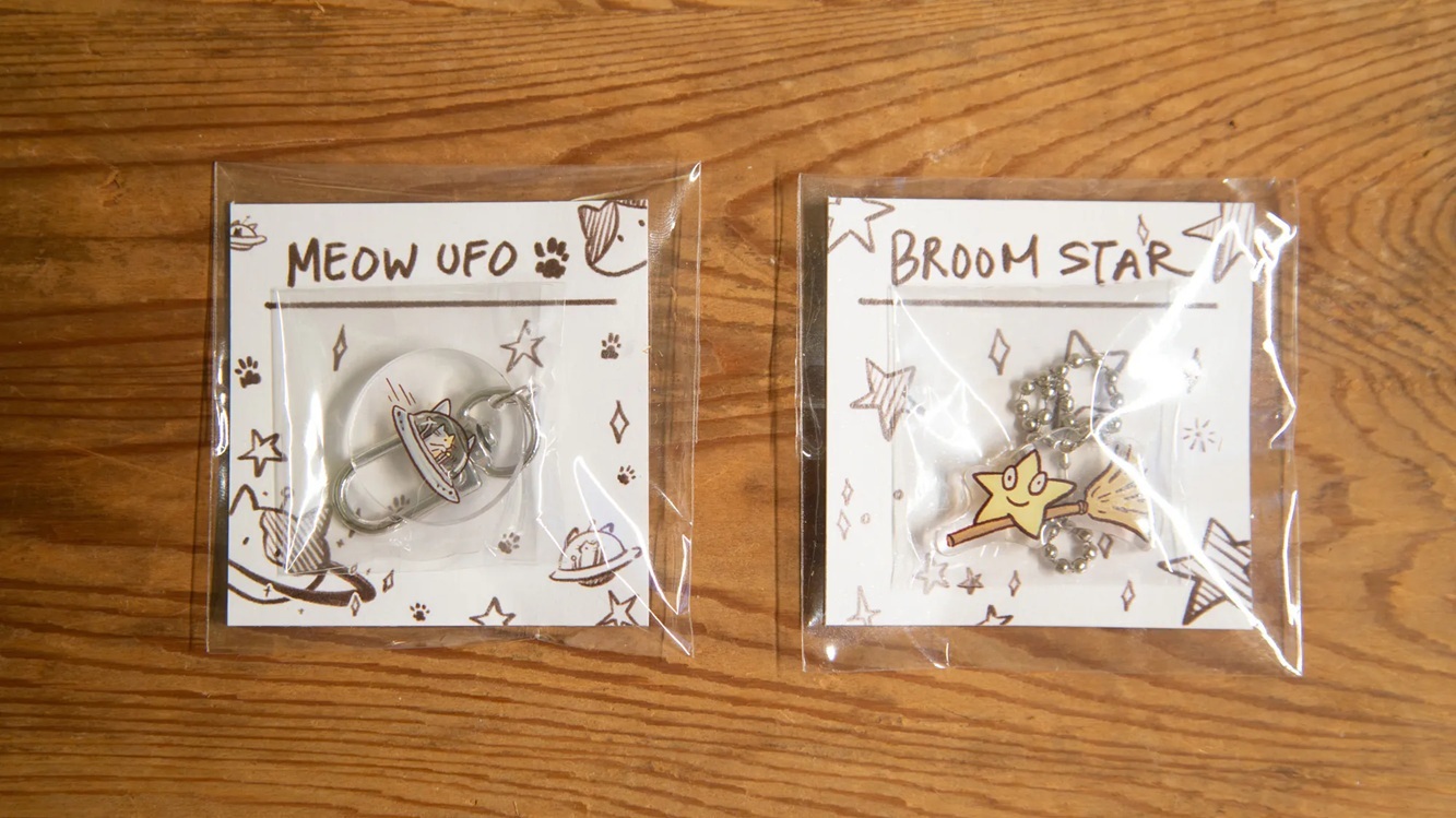 默代誌．壓克力吊飾 共二款