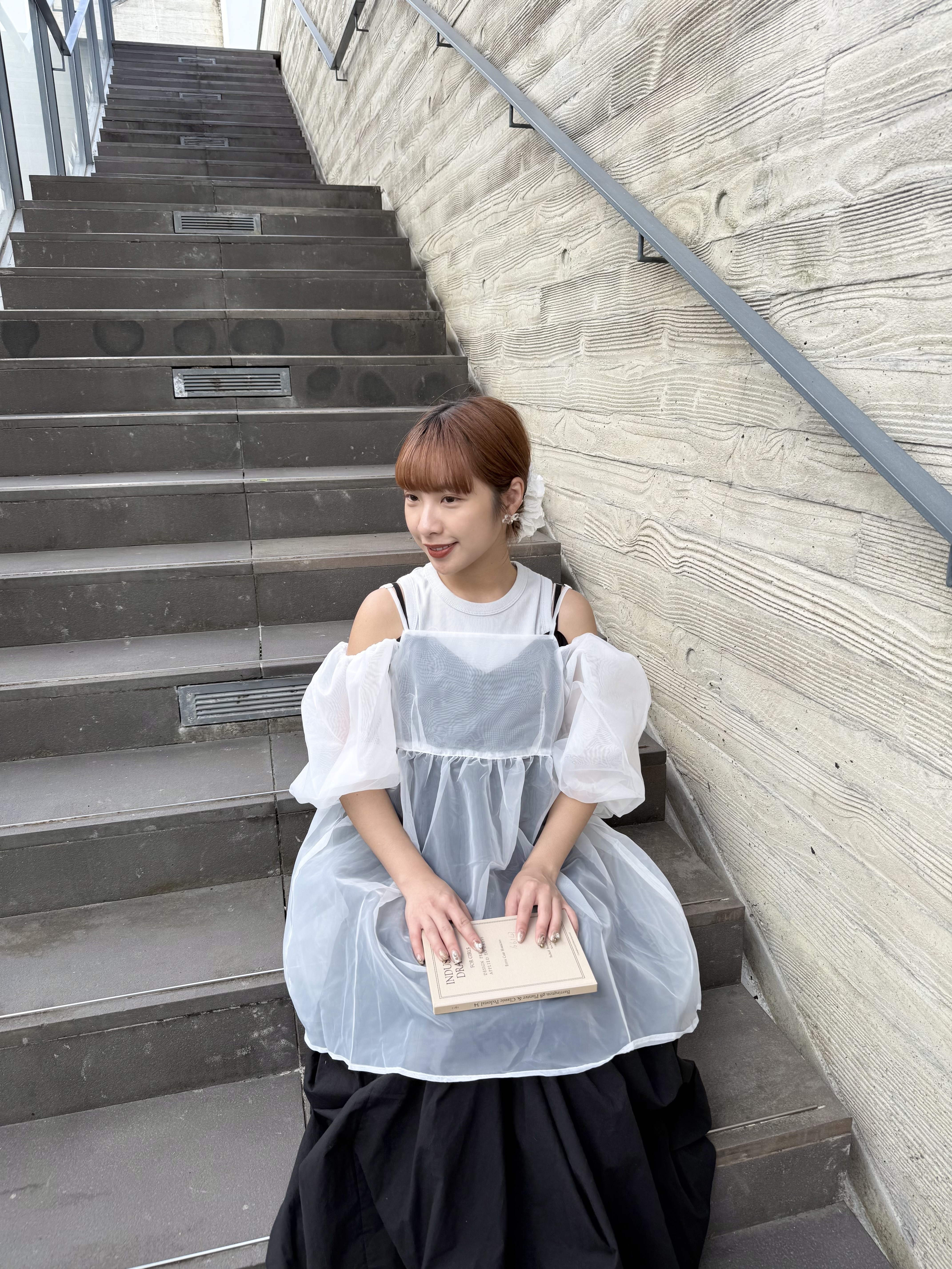 現貨 [4色入] Vol.123 2ways紗紗露肩短ops(white)