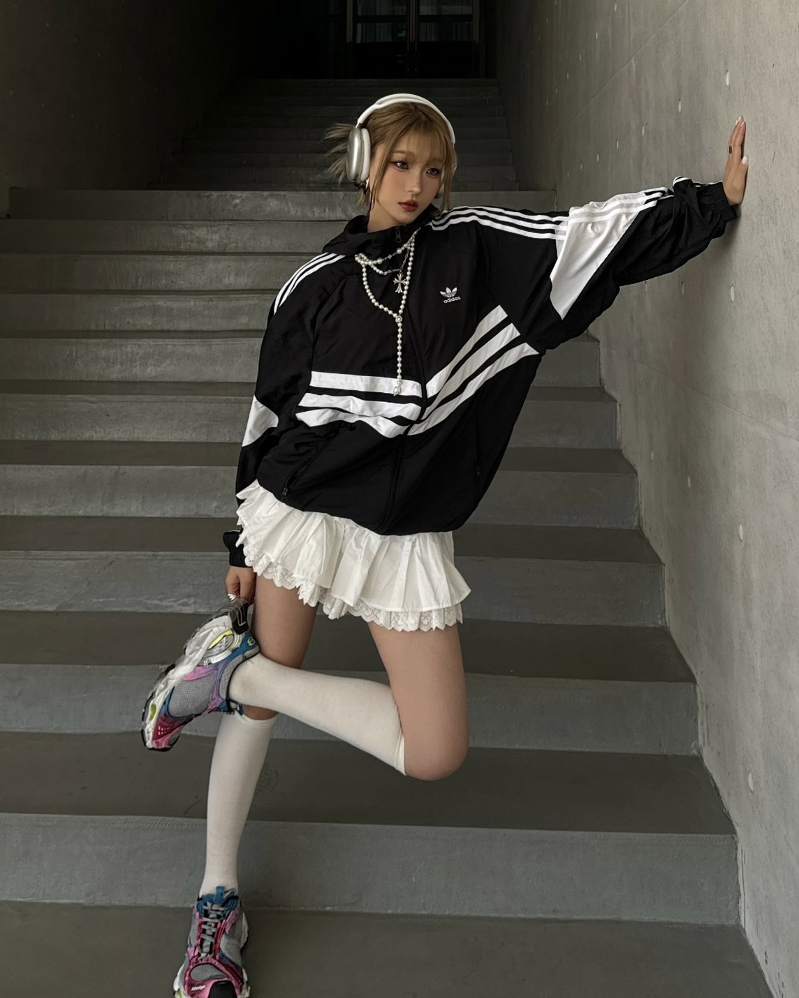 【現貨】<國外限定>Adidas Originals Adicolor Windbreaker 三線 長袖 外套 黑