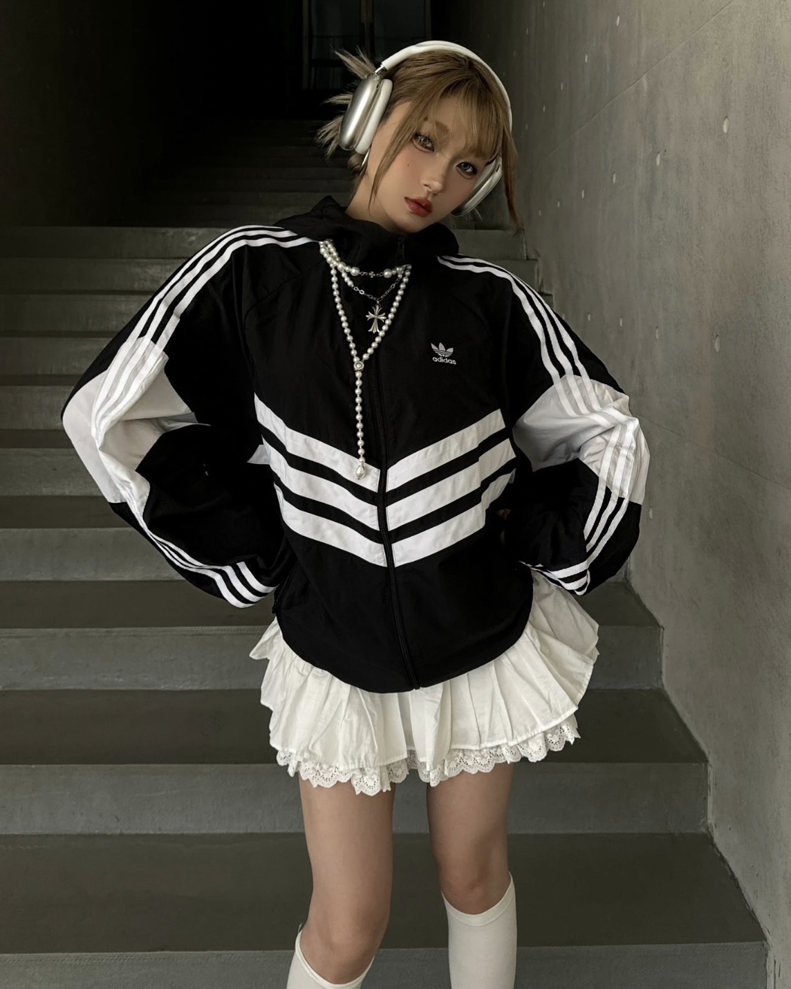 【現貨】<國外限定>Adidas Originals Adicolor Windbreaker 三線 長袖 外套 黑