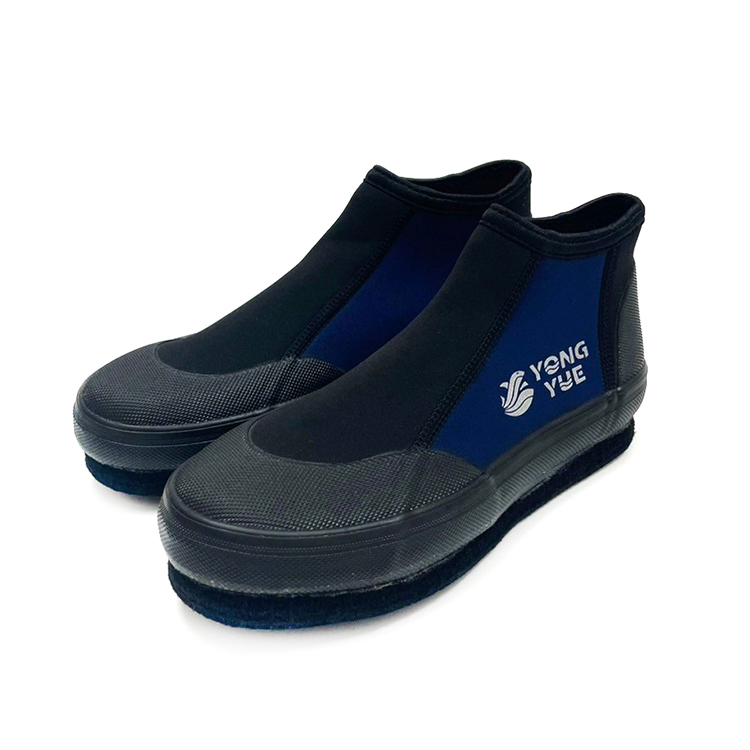 YONGYUE短筒防滑鞋/黑深藍色
