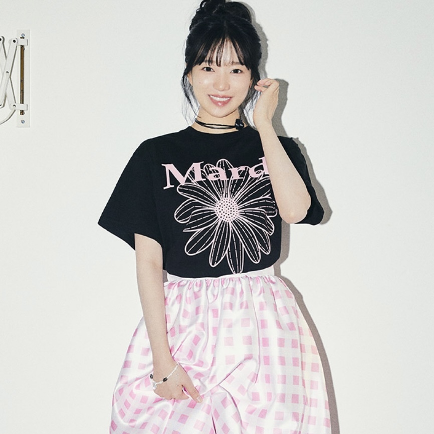 MARDI MERCREDI TSHIRT BLACK PINK 獨家款 黑底粉花 短袖 上衣 韓國代購
