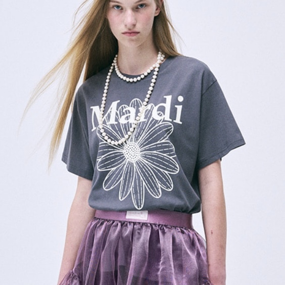MARDI MERCREDI TSHIRT 炭灰 象牙白 短袖 上衣 雛菊 韓國代購