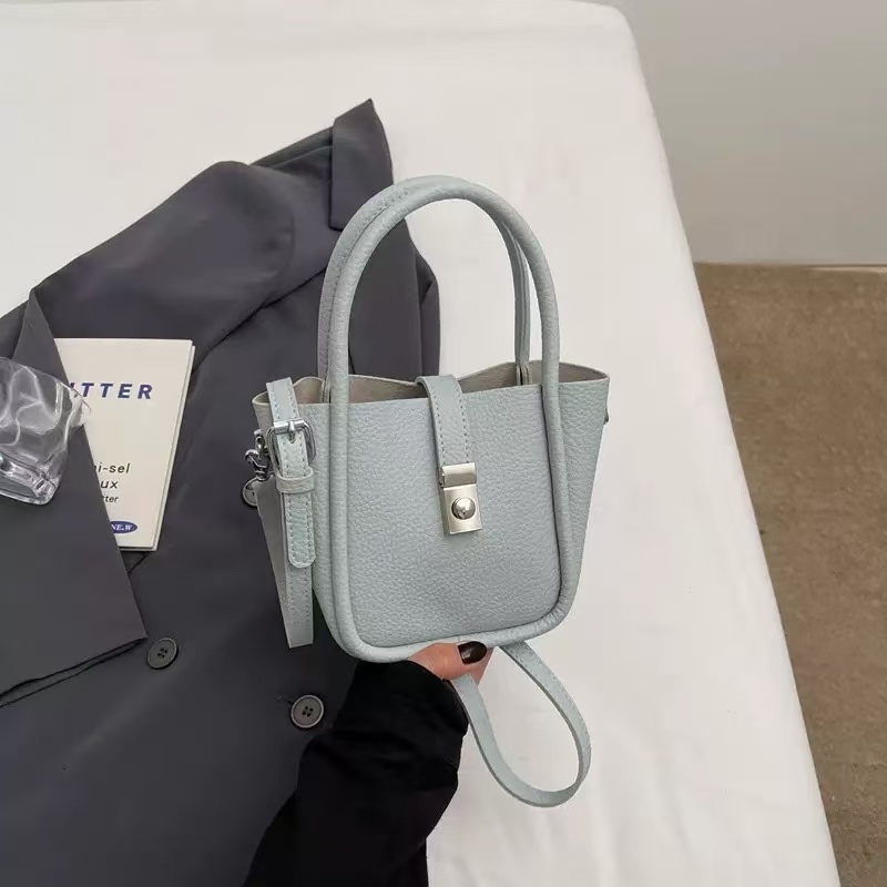 荔枝紋子母吊飾小方包