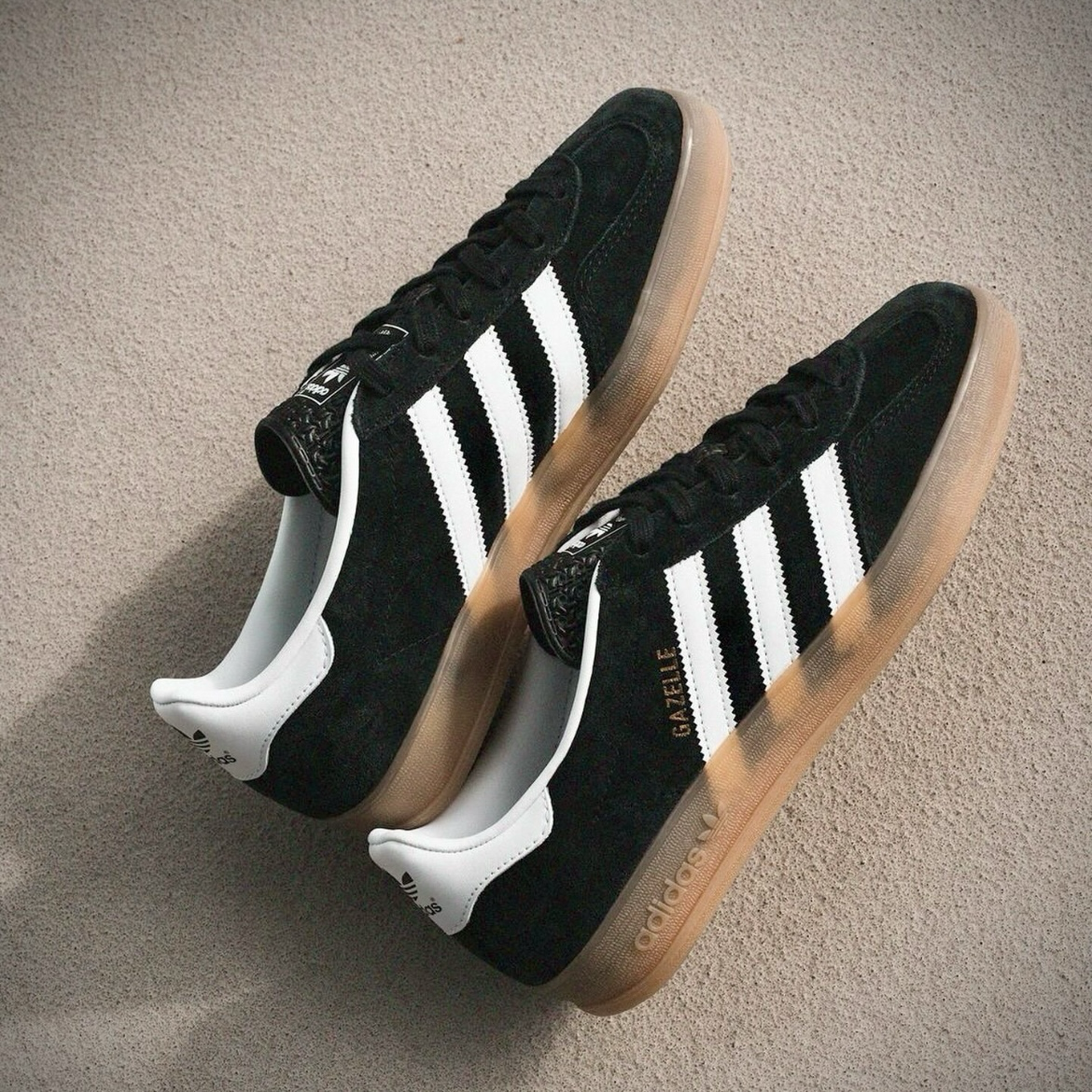 Adidas Gazelle Indoor Shoes 黑白 膠底 三葉草 經典 低筒休閒鞋